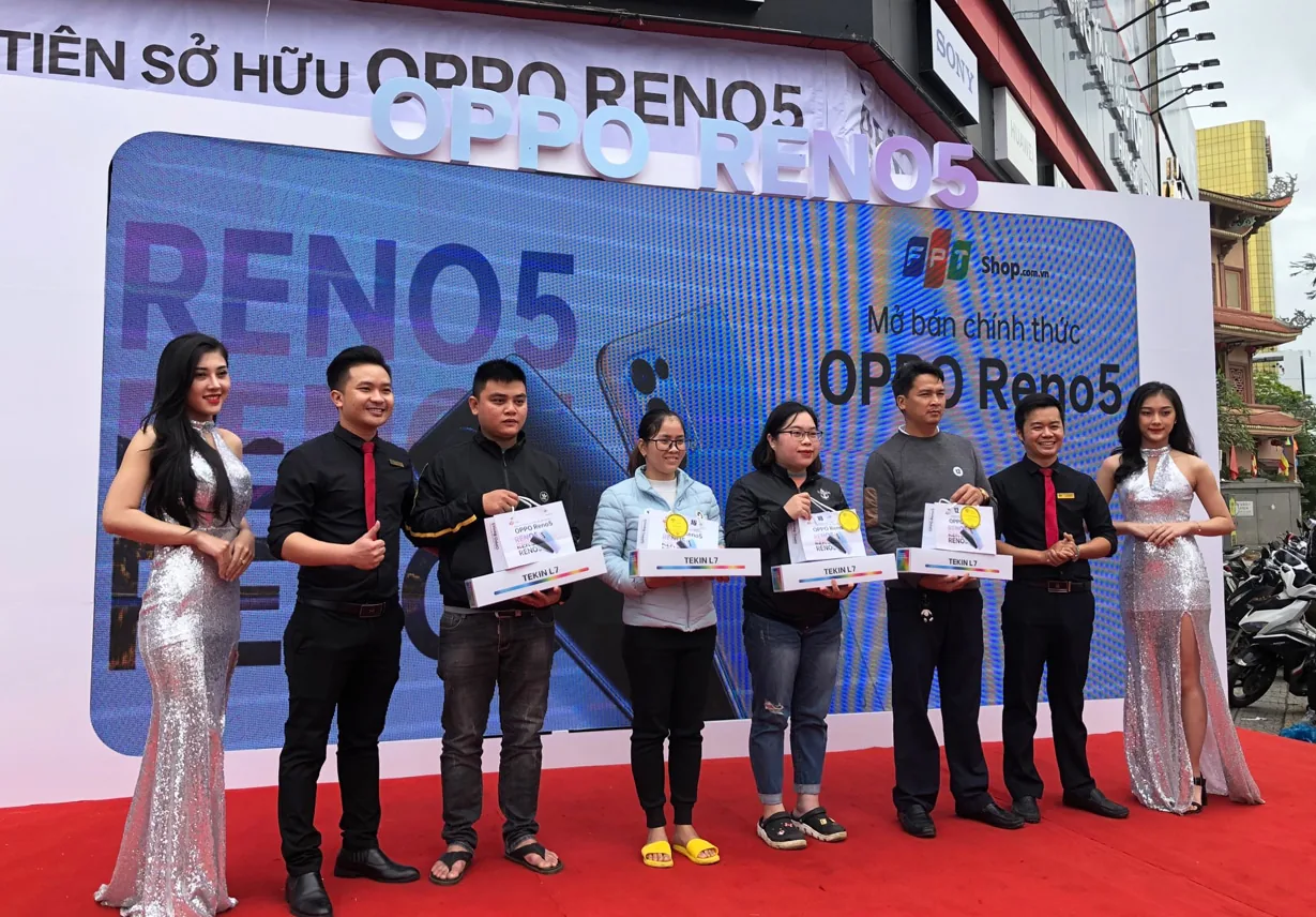 FPT Shop mở bán OPPO Reno5, số đơn hàng cao gấp 4 lần so với phiên bản tiền nhiệm