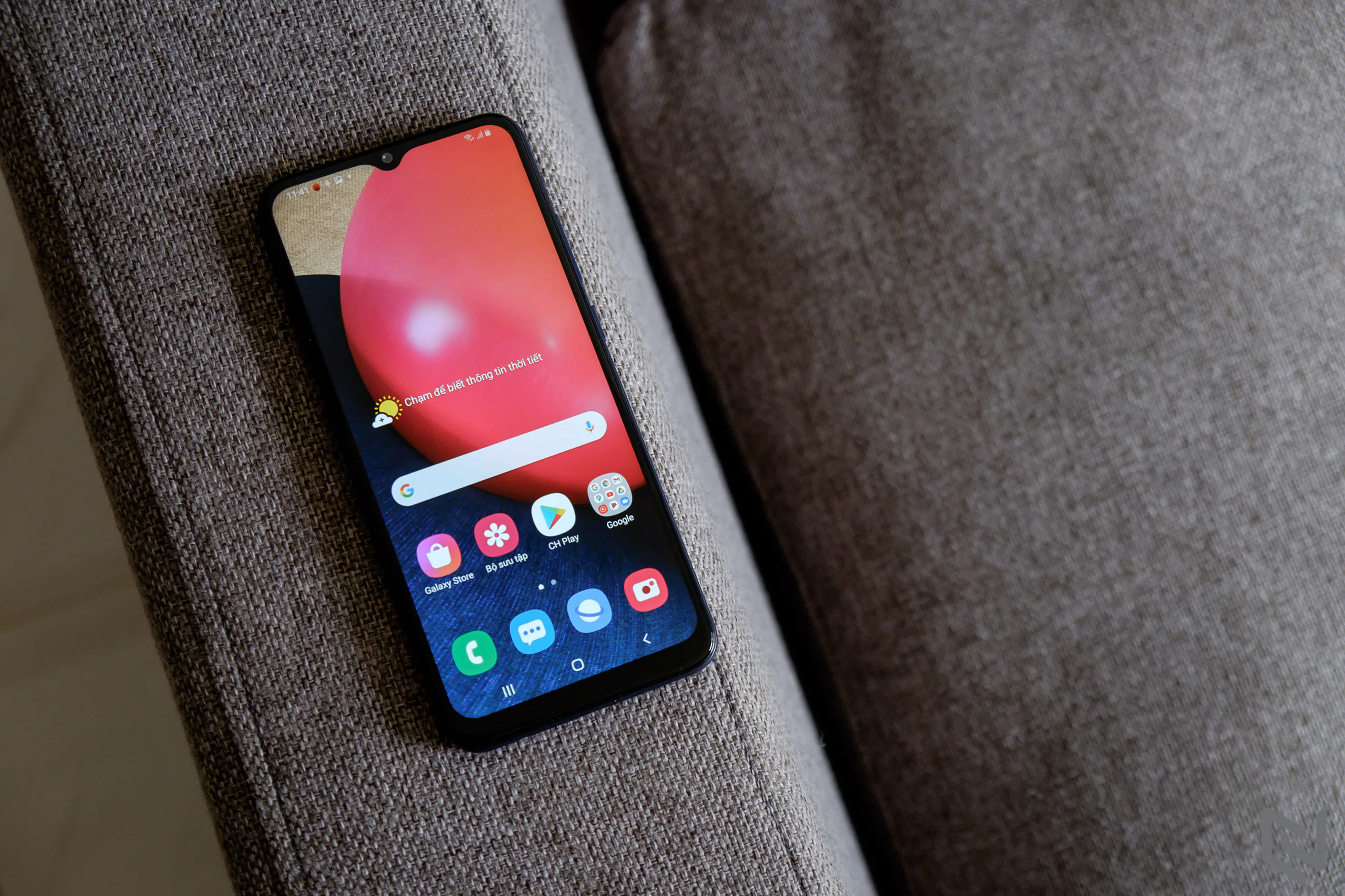 trên tay Galaxy A02s