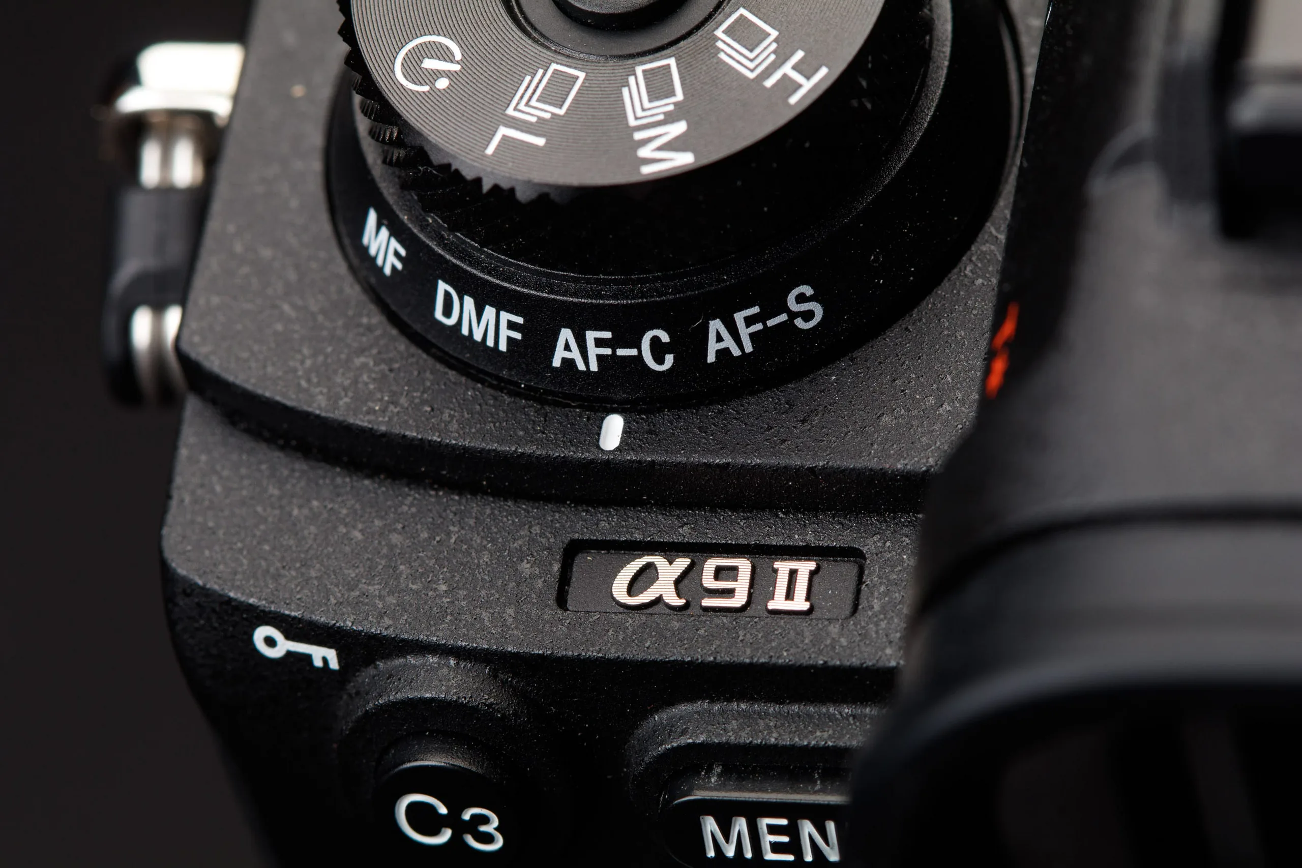 So sánh nhanh Sony A1 với Sony A9 II và Sony A7R IV: Lựa chọn nào đáng tiền nhất