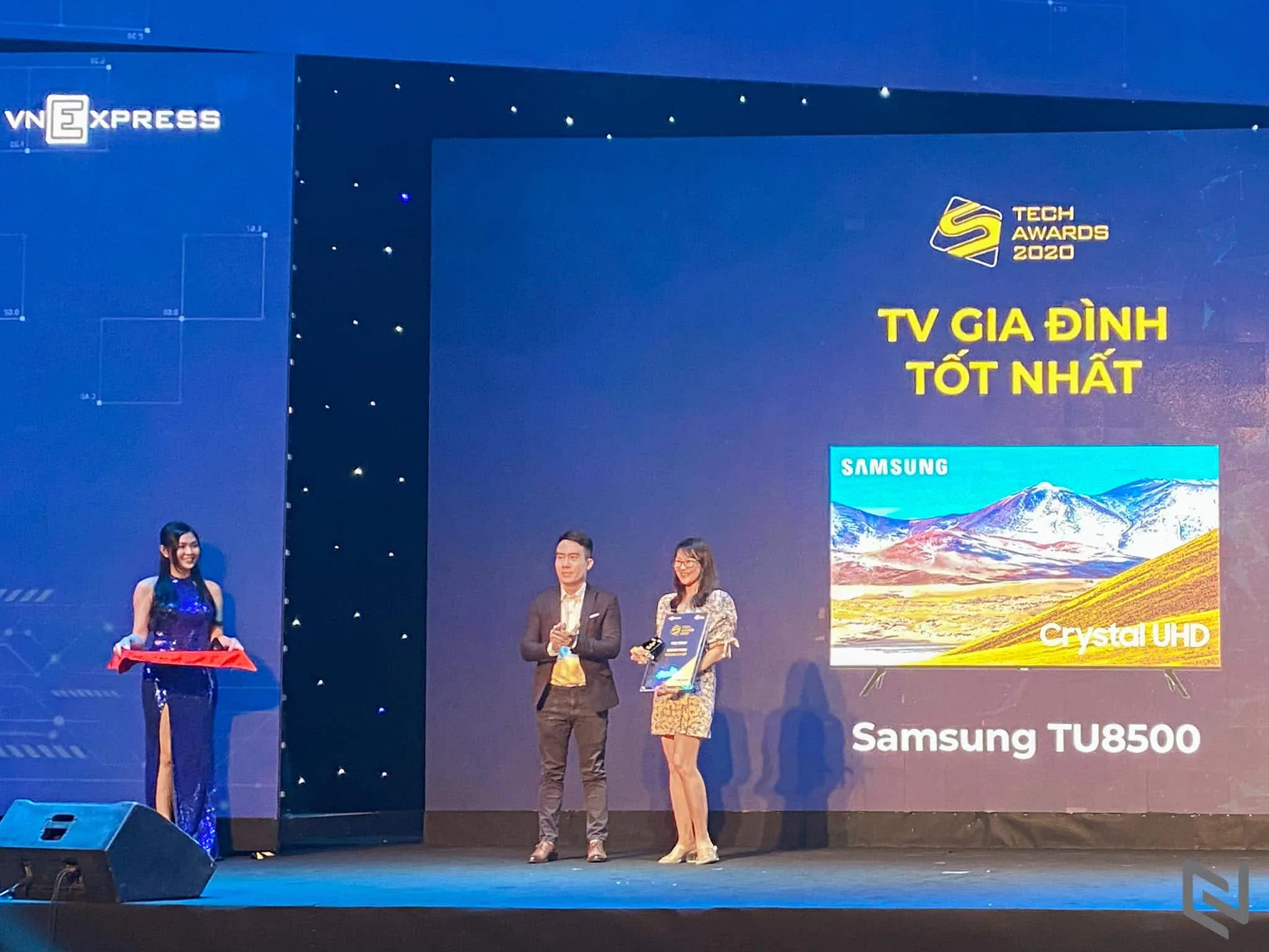 Samsung và điện thoại Vsmart thắng lớn tại Tech Awards 2020