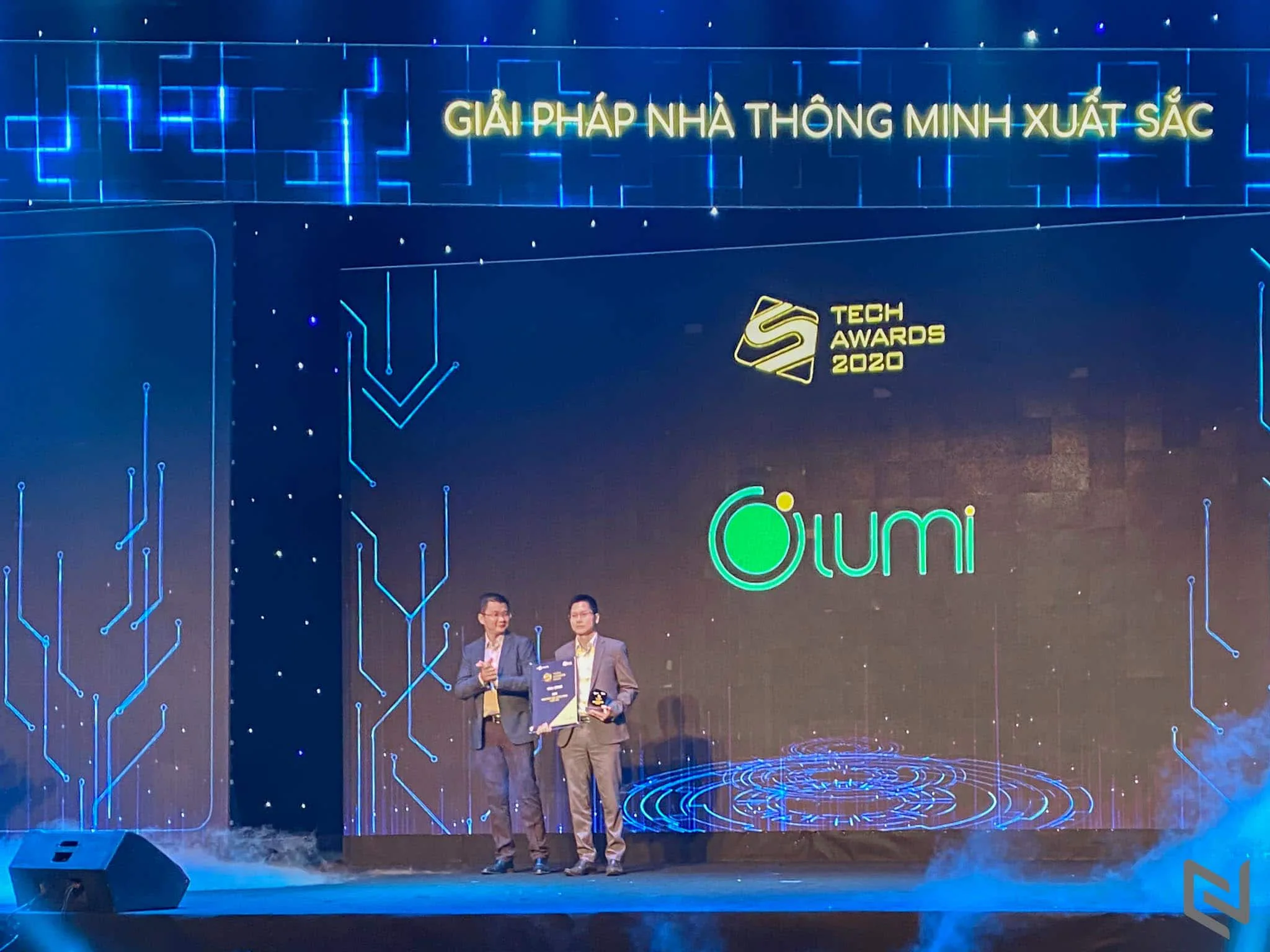 Samsung và điện thoại Vsmart thắng lớn tại Tech Awards 2020