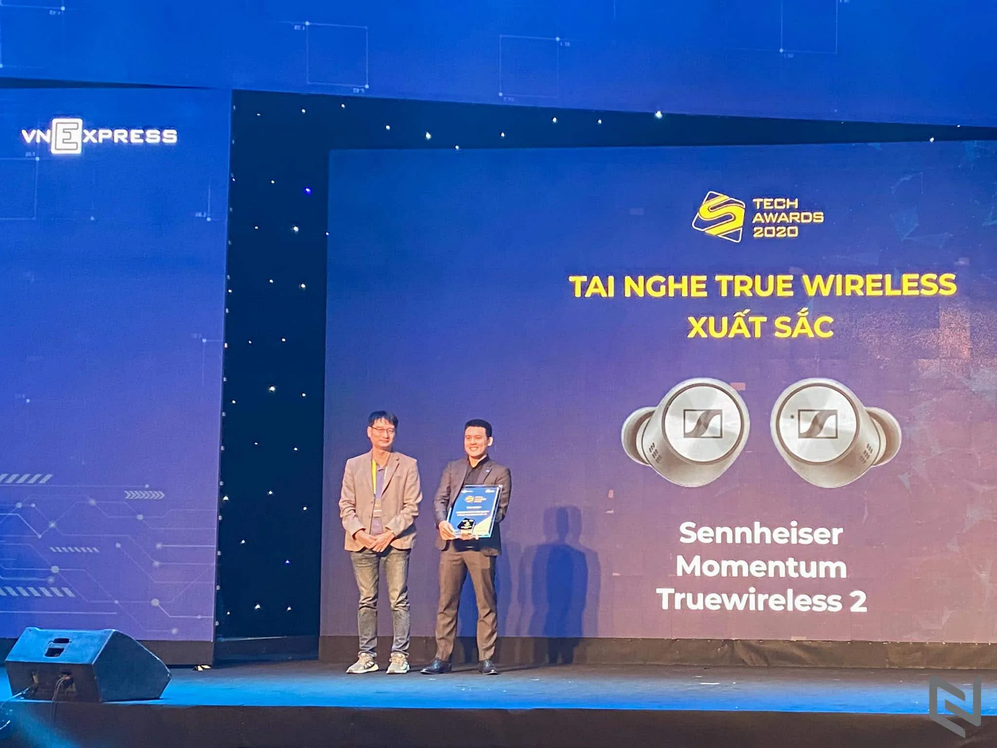 Samsung và điện thoại Vsmart thắng lớn tại Tech Awards 2020