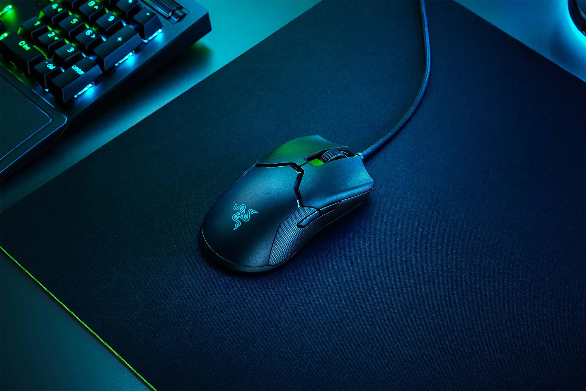 Razer trình làng công nghệ đọc siêu tốc Hyperpolling trên chuột gaming nhanh nhất thế giới – Viper 8K và ra mắt Naga X - Chuột chơi game mmo đỉnh cao