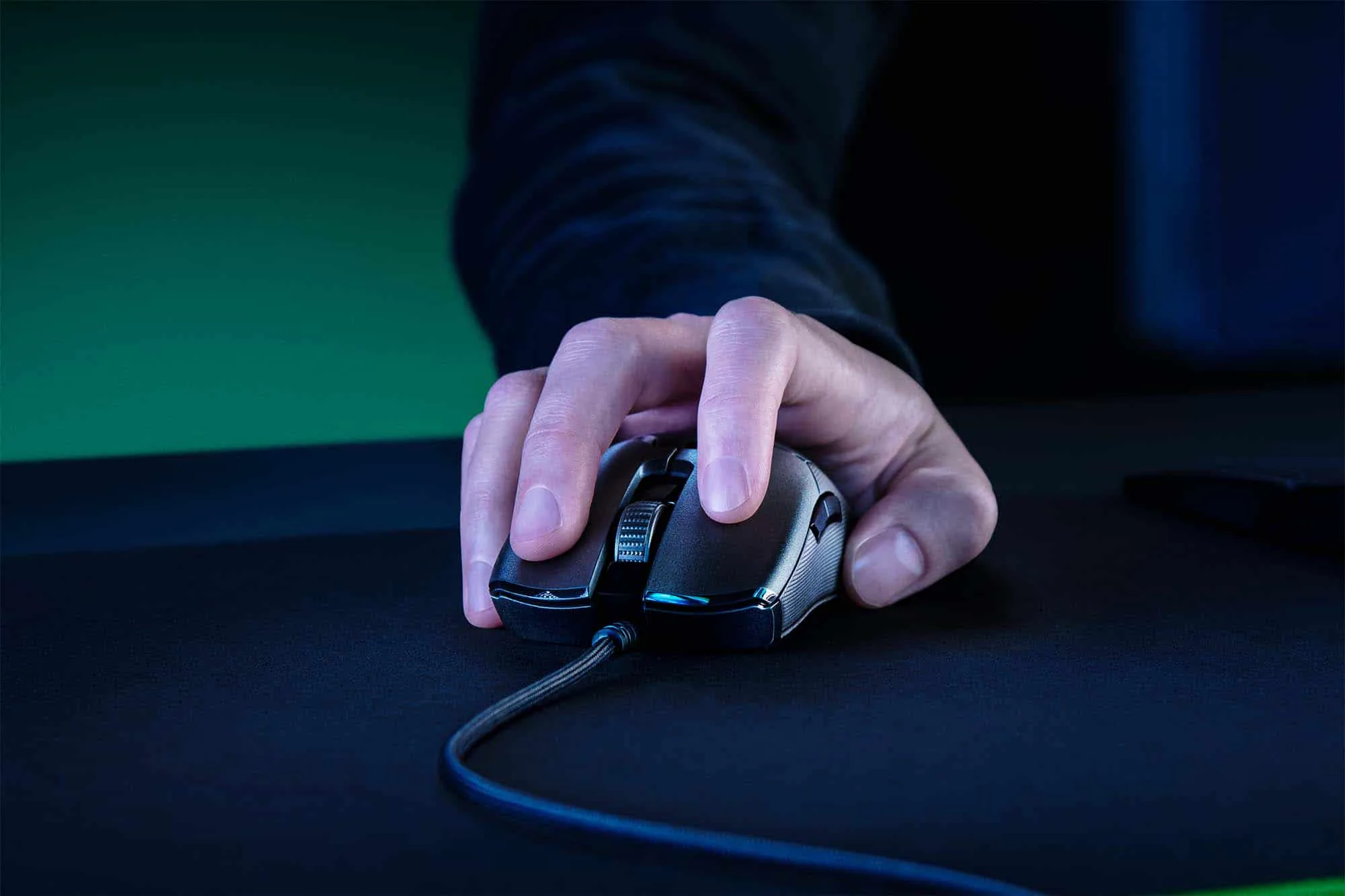 Razer trình làng công nghệ đọc siêu tốc Hyperpolling trên chuột gaming nhanh nhất thế giới – Viper 8K và ra mắt Naga X - Chuột chơi game mmo đỉnh cao