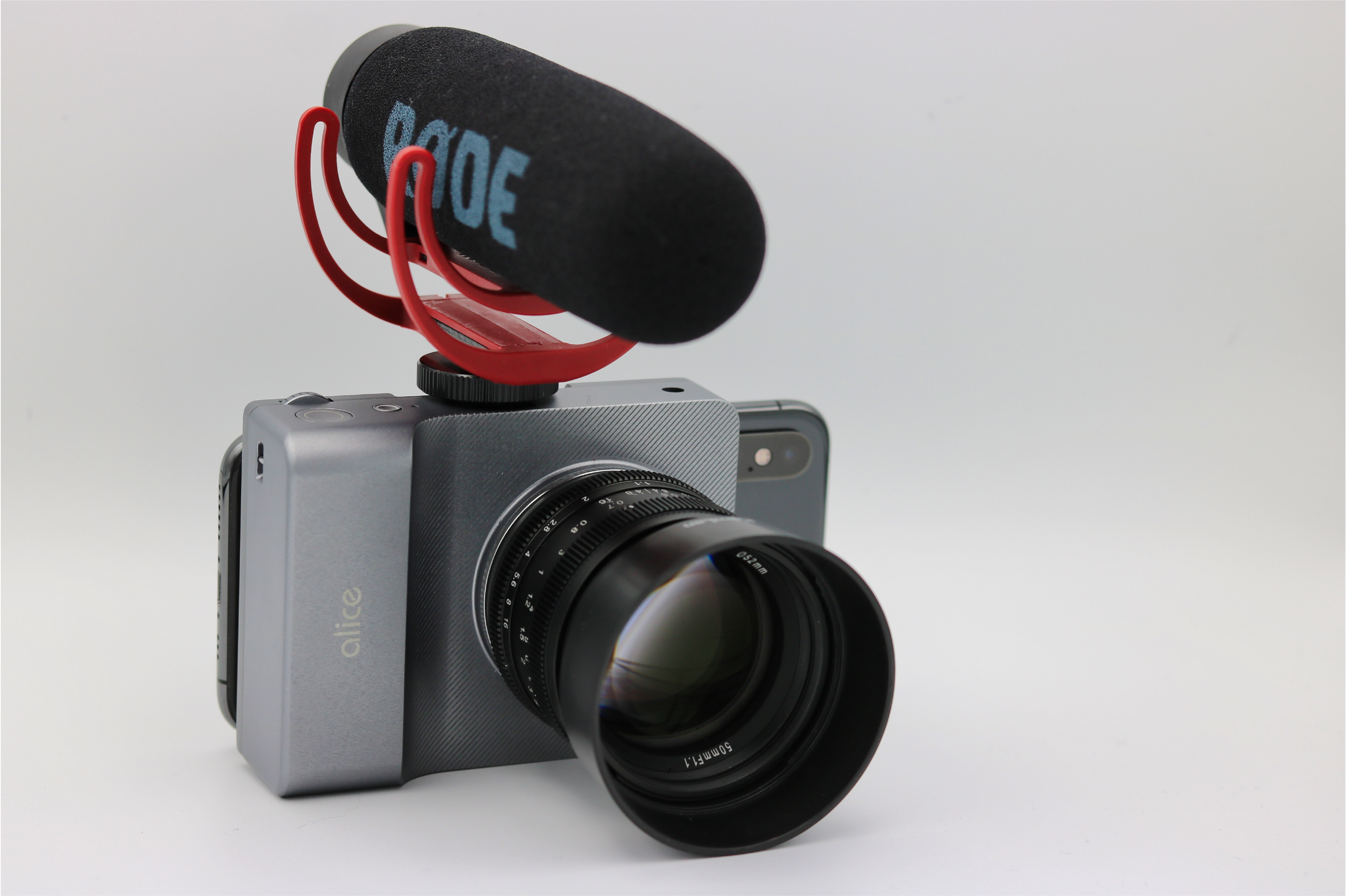 Phụ kiện Alice MFT tích hợp AI biến smartphone thành máy ảnh chuyên nghiệp