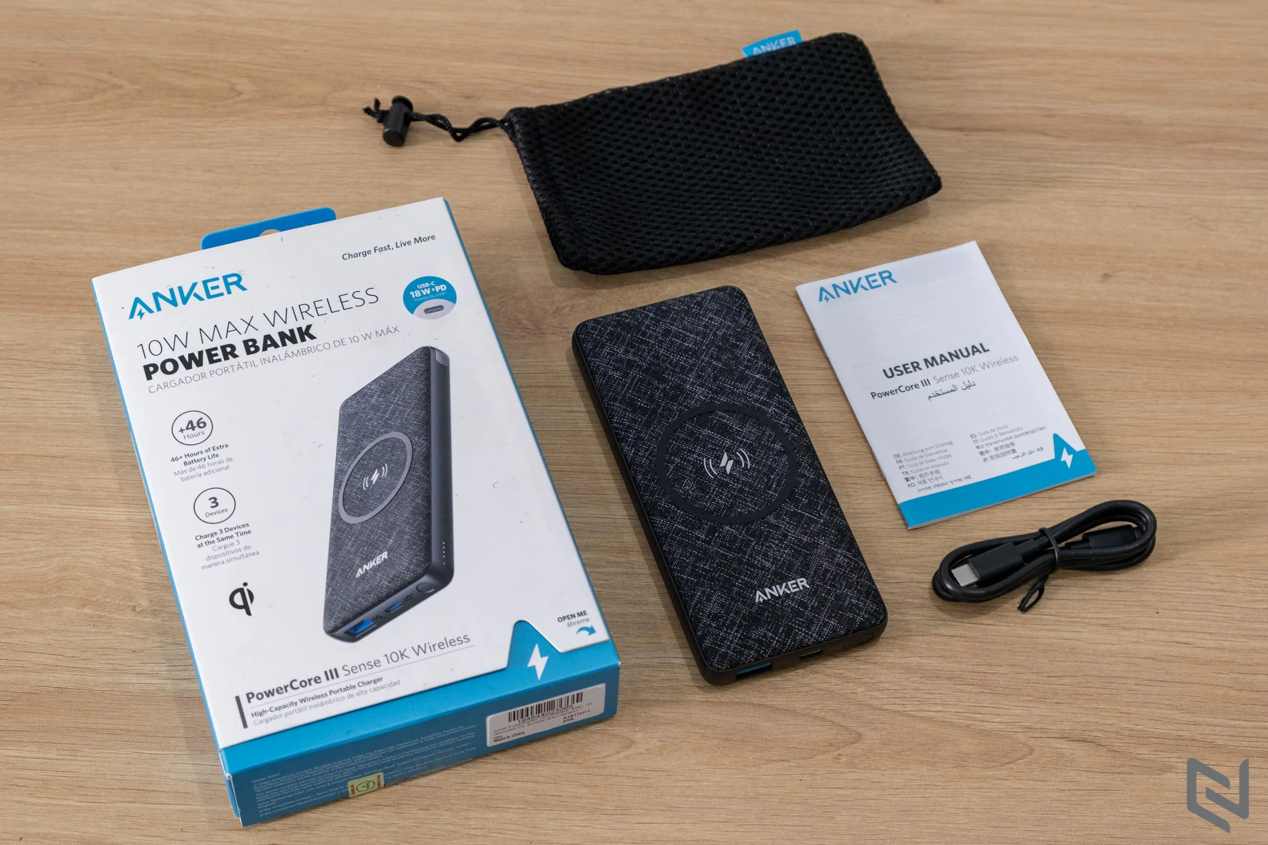 Trên tay sạc dự phòng Anker PowerCore III Sense 10K Wireless A1617: Sạc nhanh 18W, sạc không dây 10W, hoàn thiện cao cấp