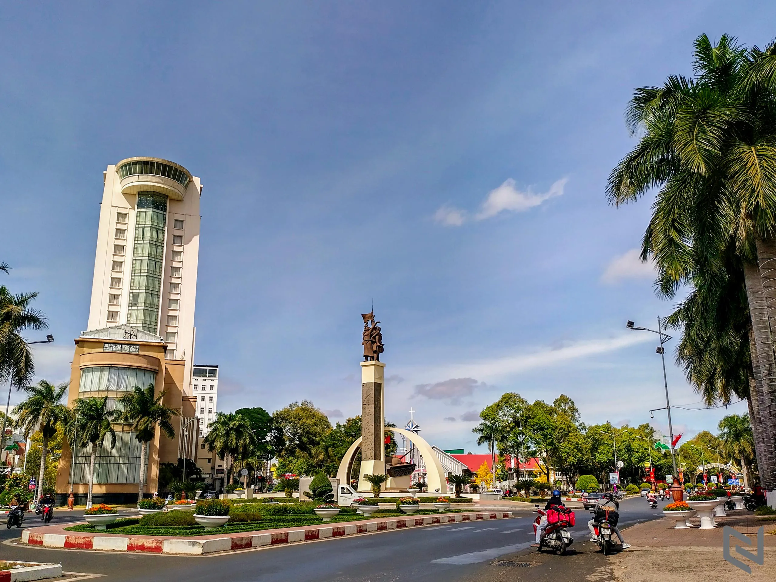 Chuyến đi cuối năm, hành trình về quê ăn tết bằng xe máy cùng Nokia 5.4