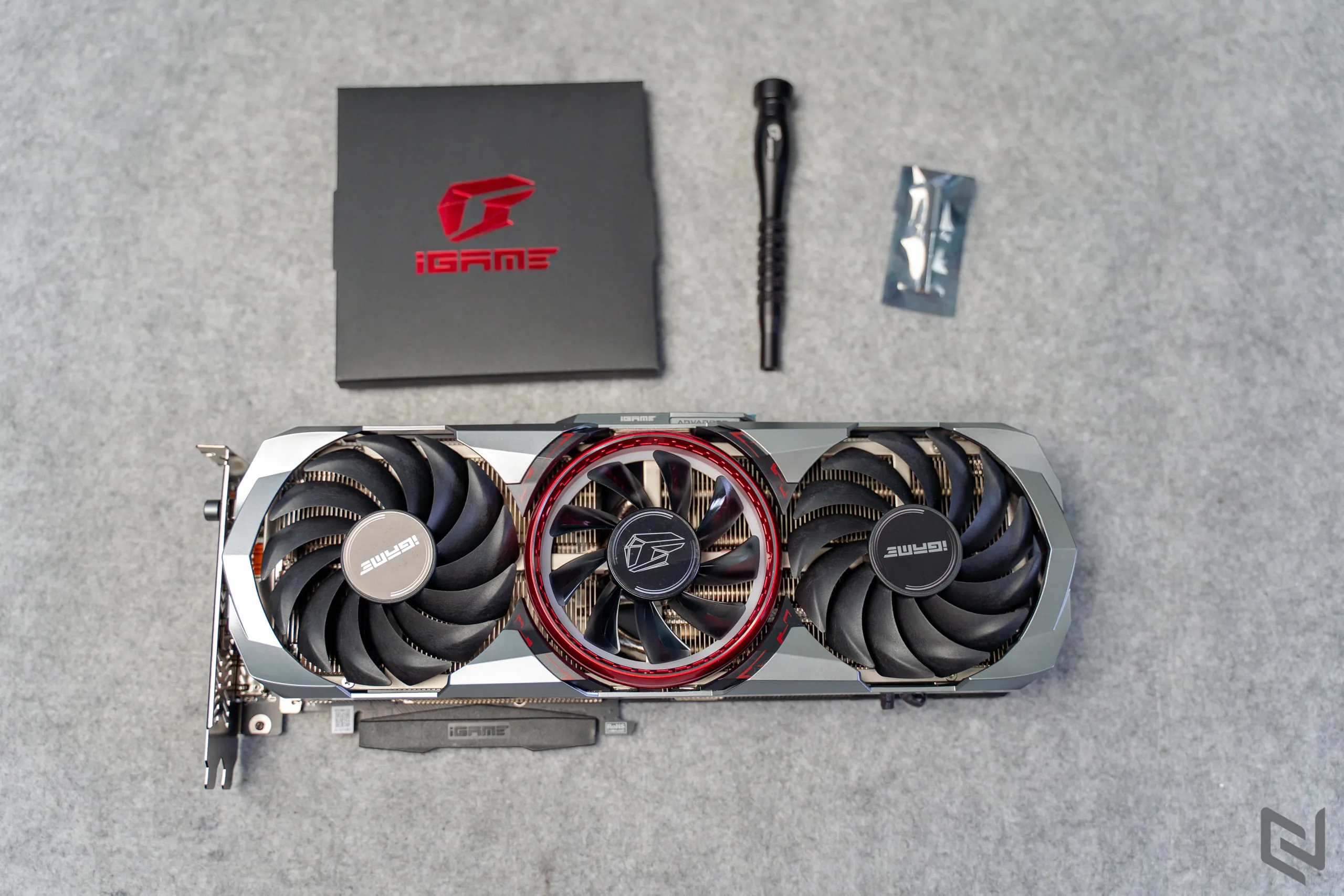 Trên tay card đồ hoạ iGame RTX 3060 đến từ Colorful: Mạnh mẽ và hầm hố với thiết kế đẹp mắt