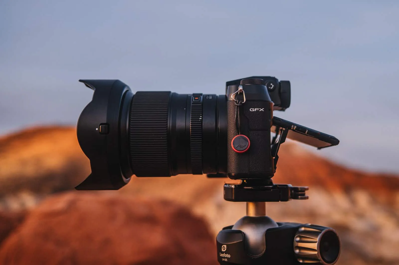 Fujifilm GFX 100S - Chiếc máy ảnh chụp ảnh phong cảnh đáng mơ ước