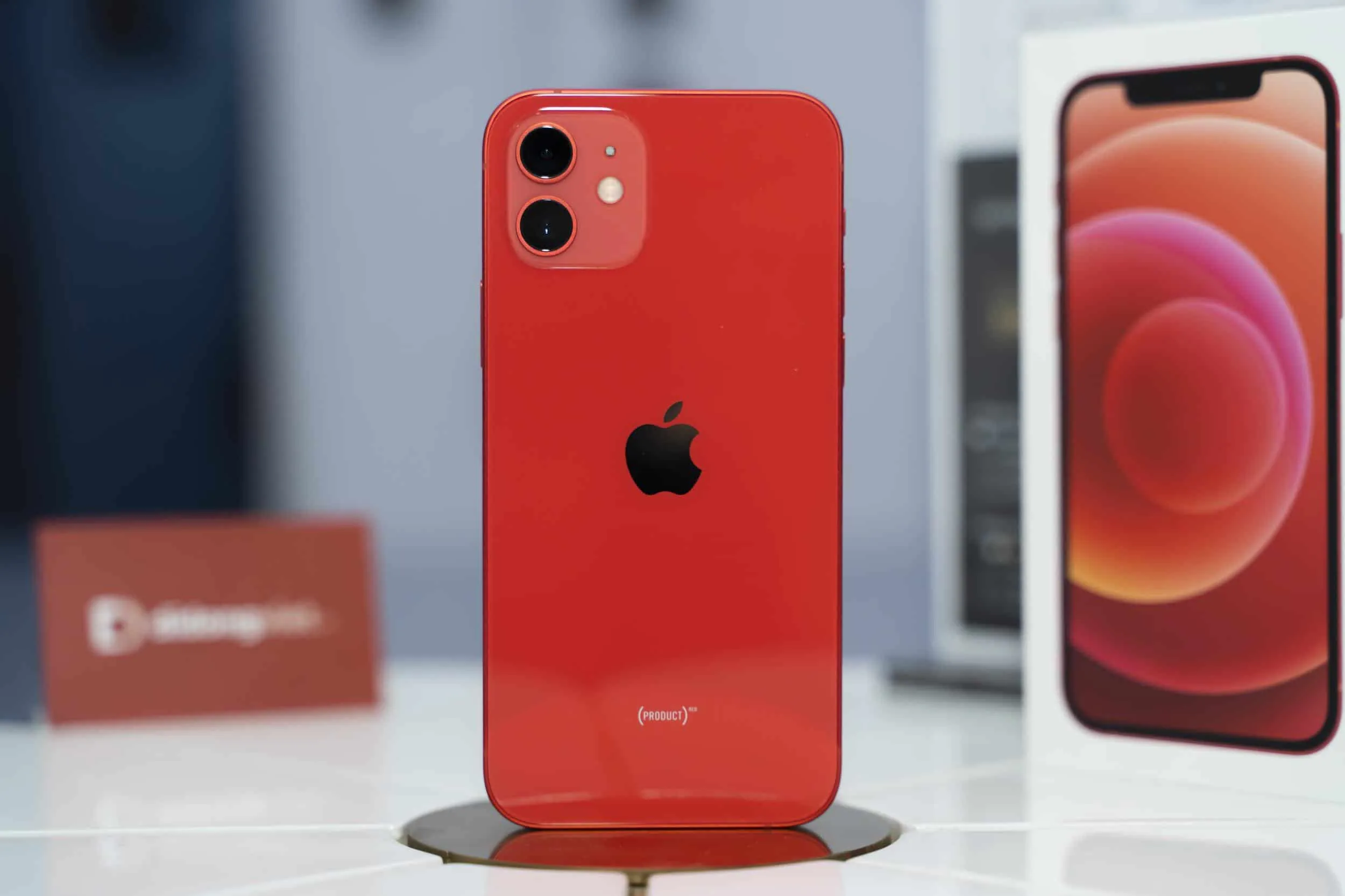 iPhone 12 Pro, 12 Pro Max giảm đến 6.2 triệu dịp cận Tết