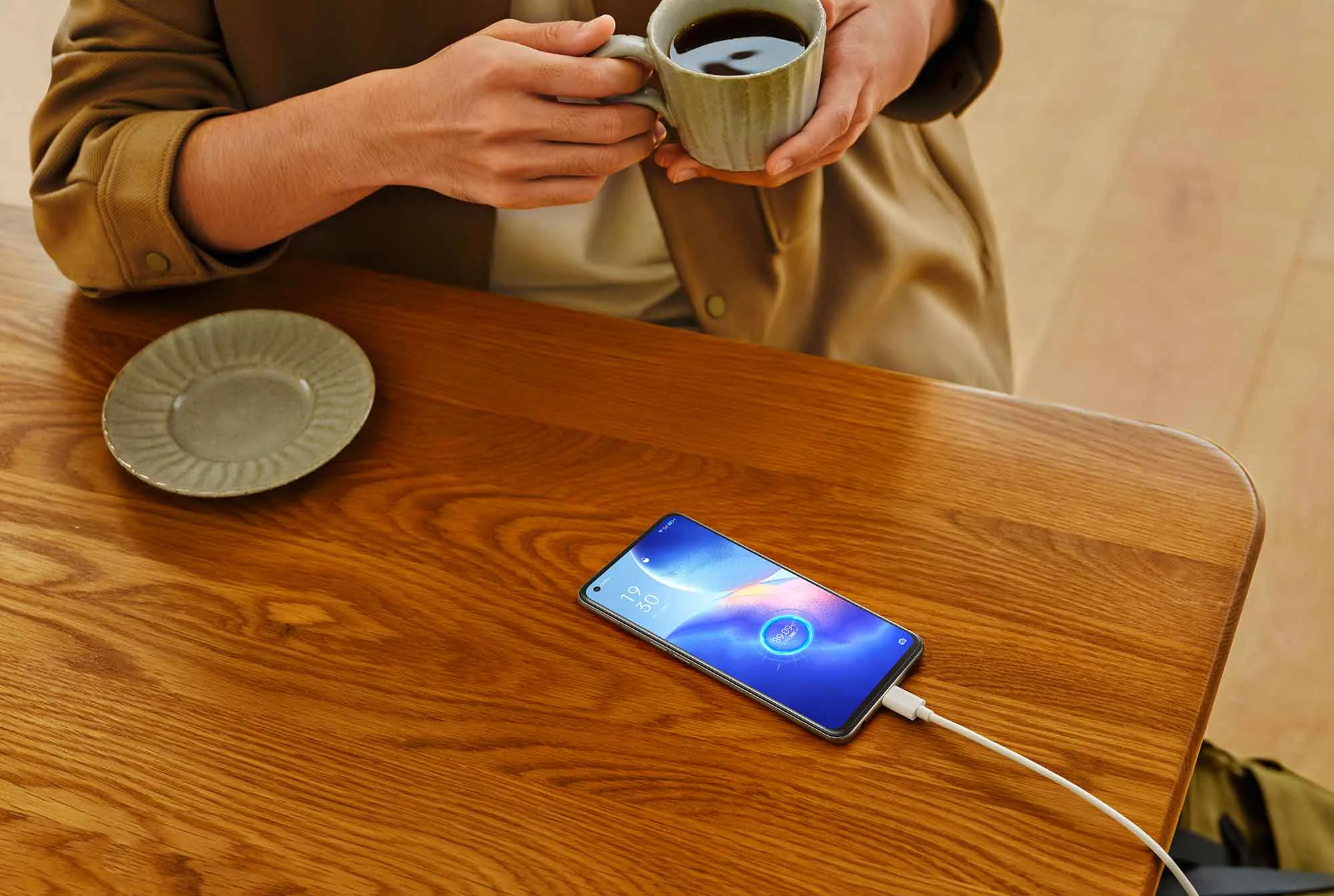 OPPO Reno5 5G chính thức ra mắt tại thị trường Việt Nam giá 11,990,000 VNĐ