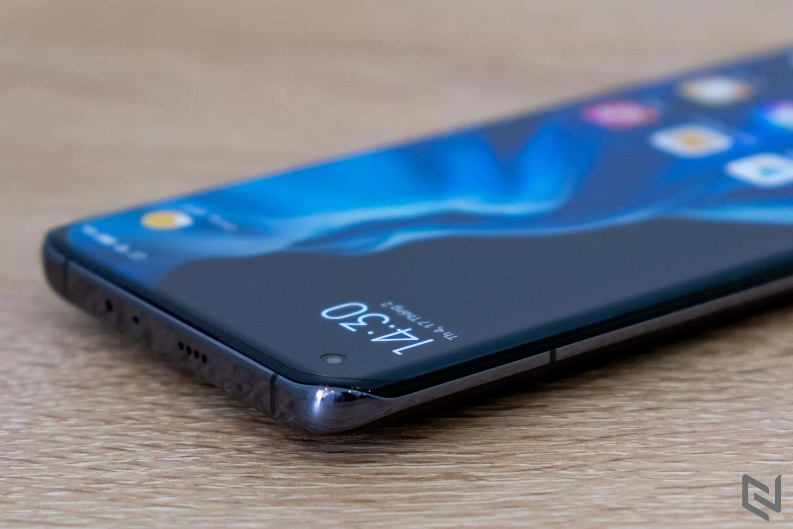 Mở hộp và đánh giá nhanh Xiaomi Mi 11: Hoàn thiện cao cấp, camera chụp rất tốt, Snapdragon 888 mạnh miễn bàn