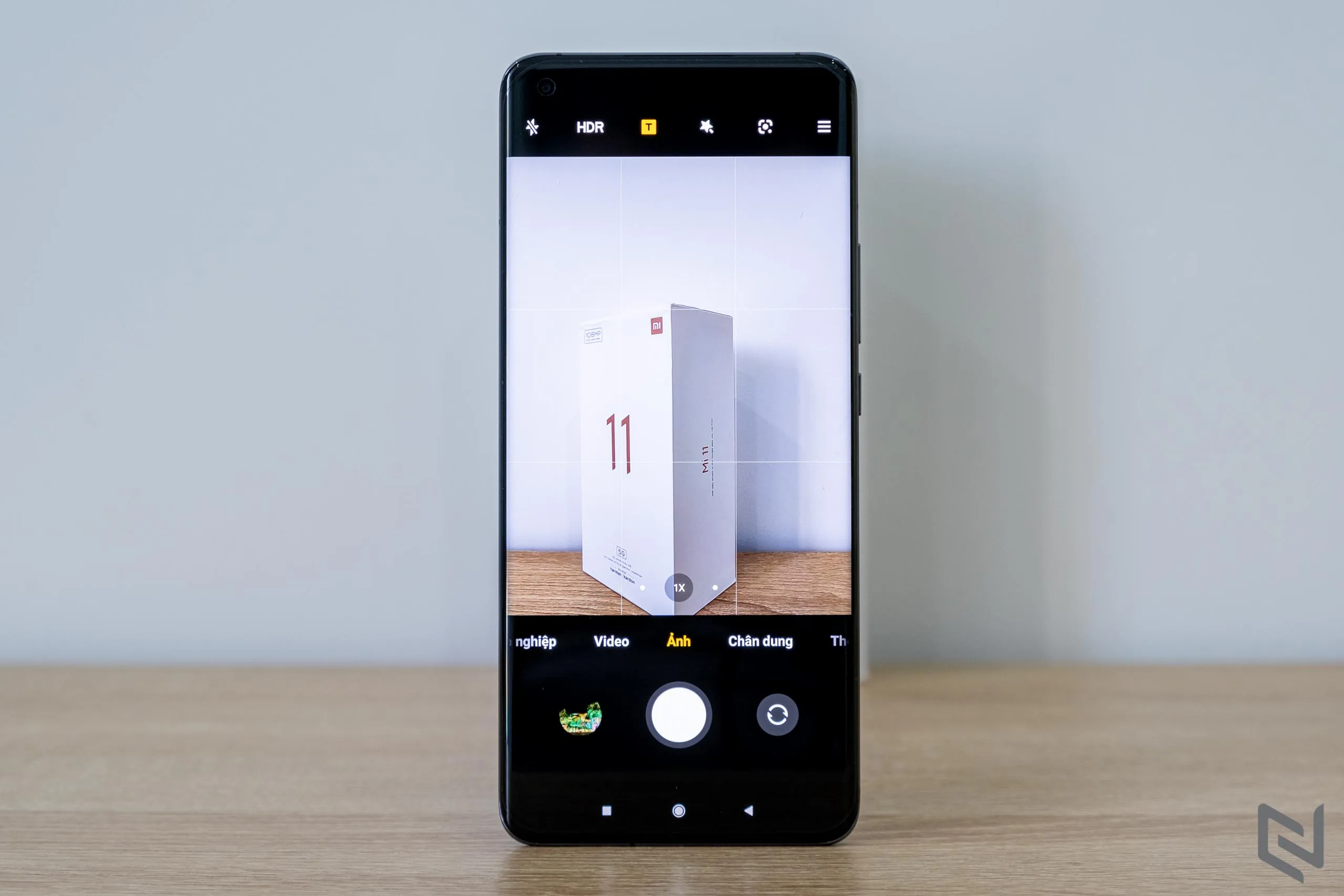 Mở hộp và đánh giá nhanh Xiaomi Mi 11: Hoàn thiện cao cấp, camera chụp rất tốt, Snapdragon 888 mạnh miễn bàn