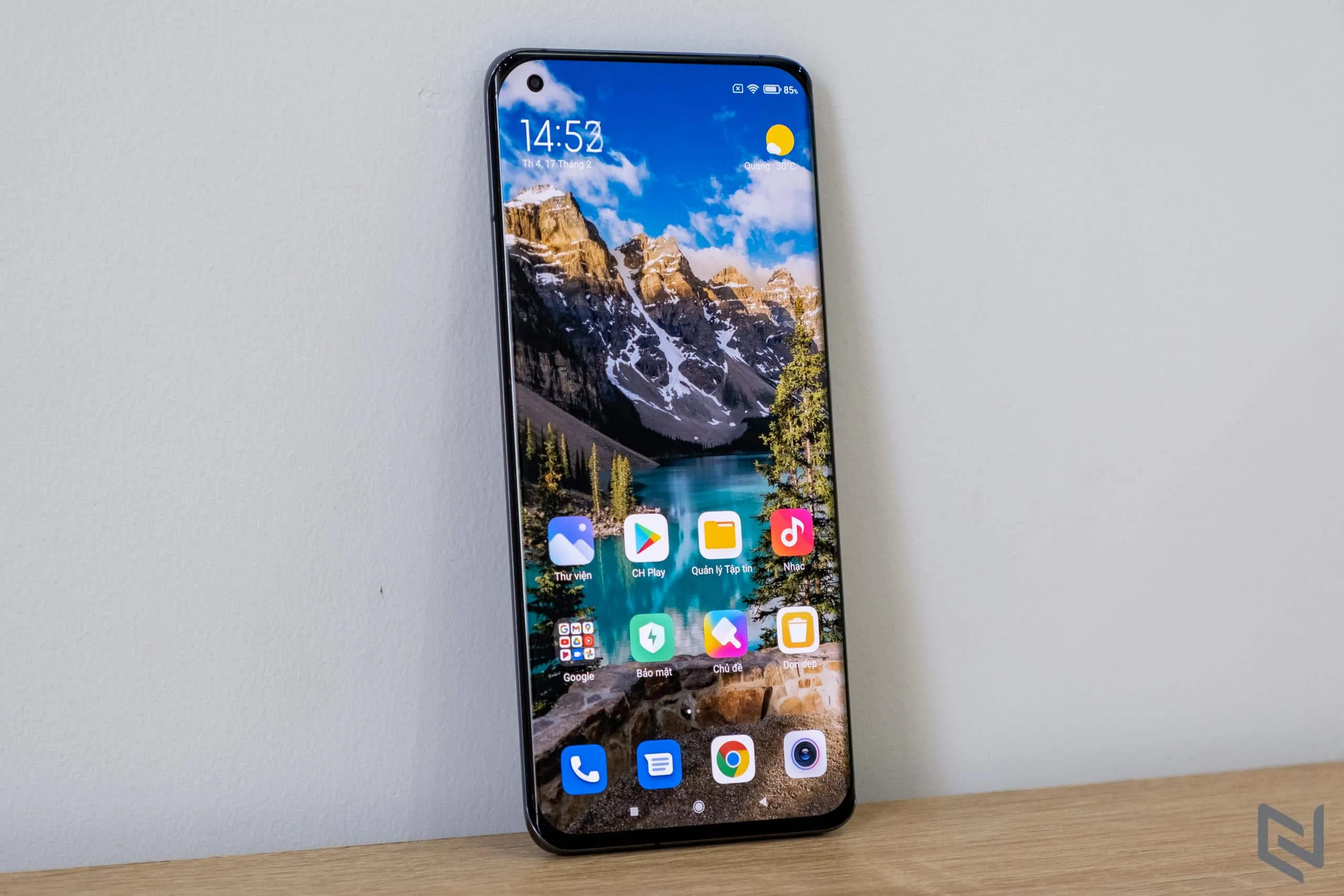 Mở hộp và đánh giá nhanh Xiaomi Mi 11: Hoàn thiện cao cấp, camera chụp rất tốt, Snapdragon 888 mạnh miễn bàn