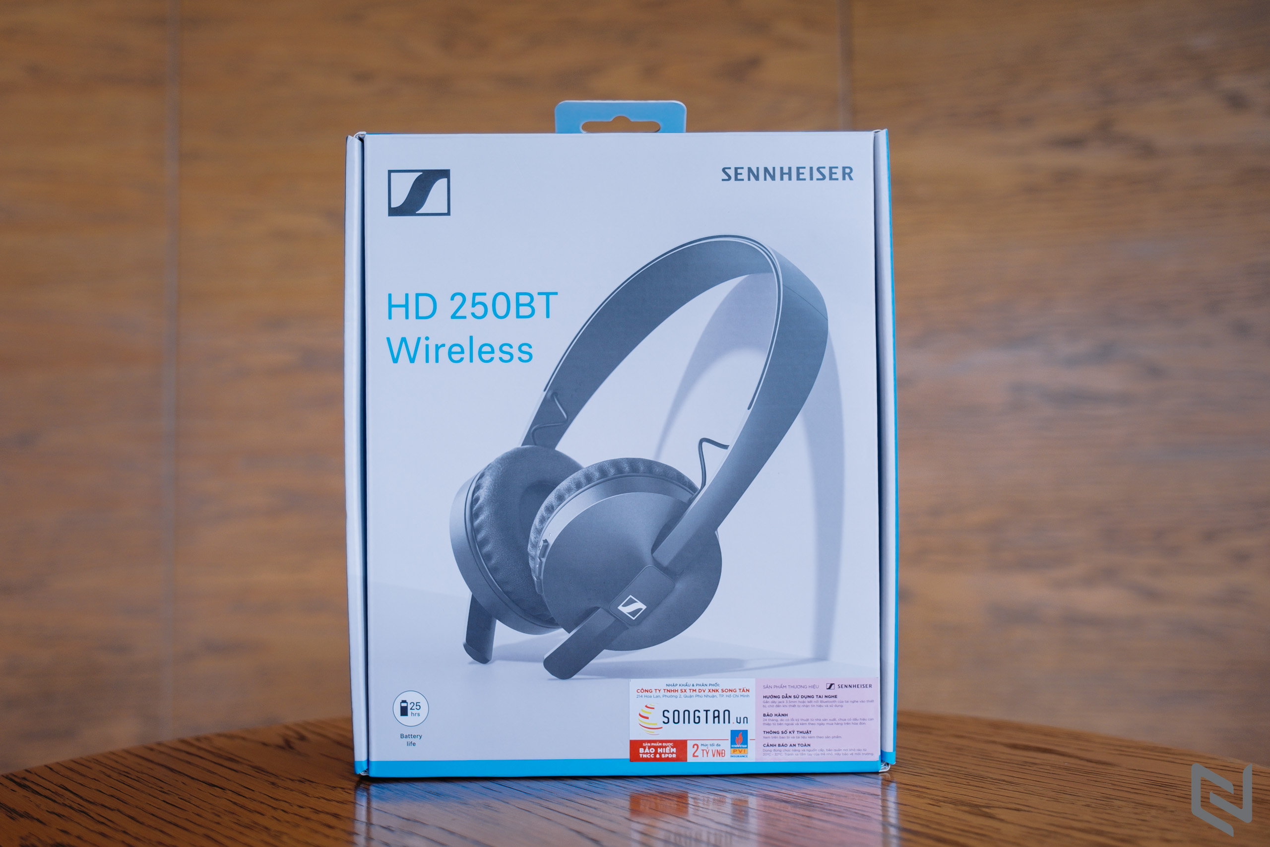Trải nghiệm Sennheiser HD 250BT: Kiểu dáng on-ear nhỏ gọn, pin 25h, giá 2.2 triệu