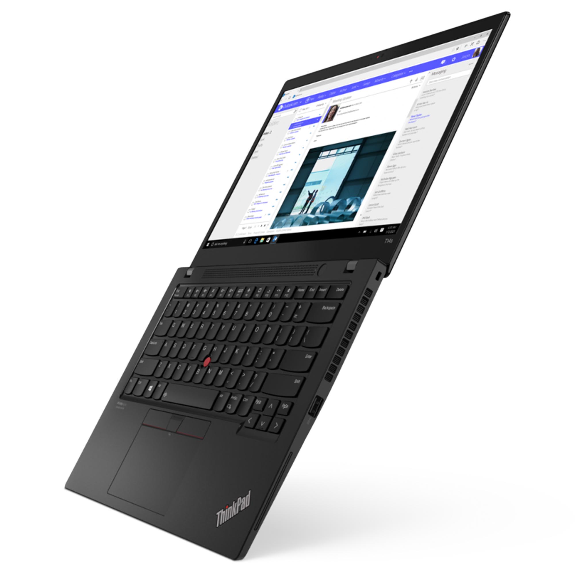 Lenovo ra mắt loạt sản phẩm ThinkPad mới, nâng cao trải nghiệm làm việc và giải trí