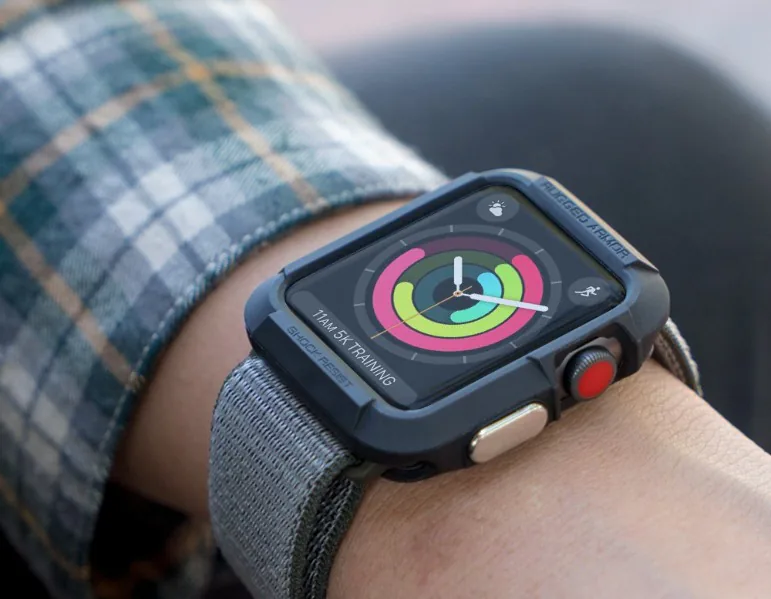 Apple có thể sẽ ra mắt một mẫu Apple Watch thể thao, chống sốc trong năm nay