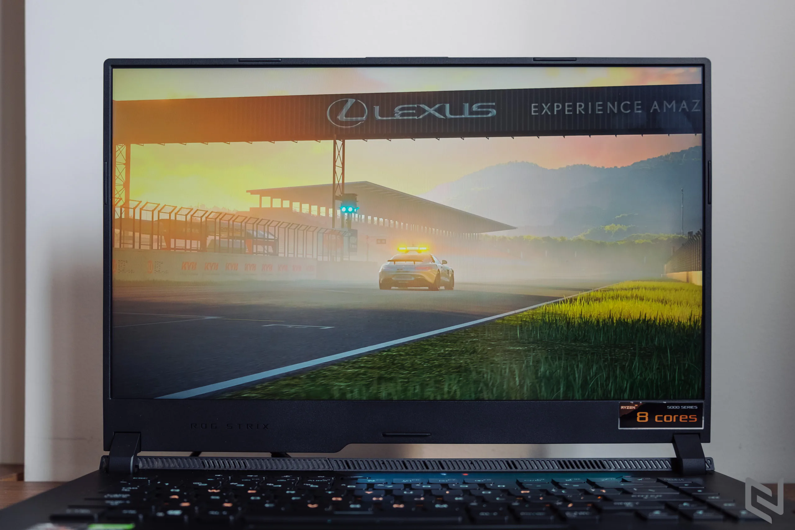 Trải nghiệm laptop chơi game ASUS ROG Scar 15 2021 mới, ASUS x AMD mạnh mẽ cùng RTX 3070