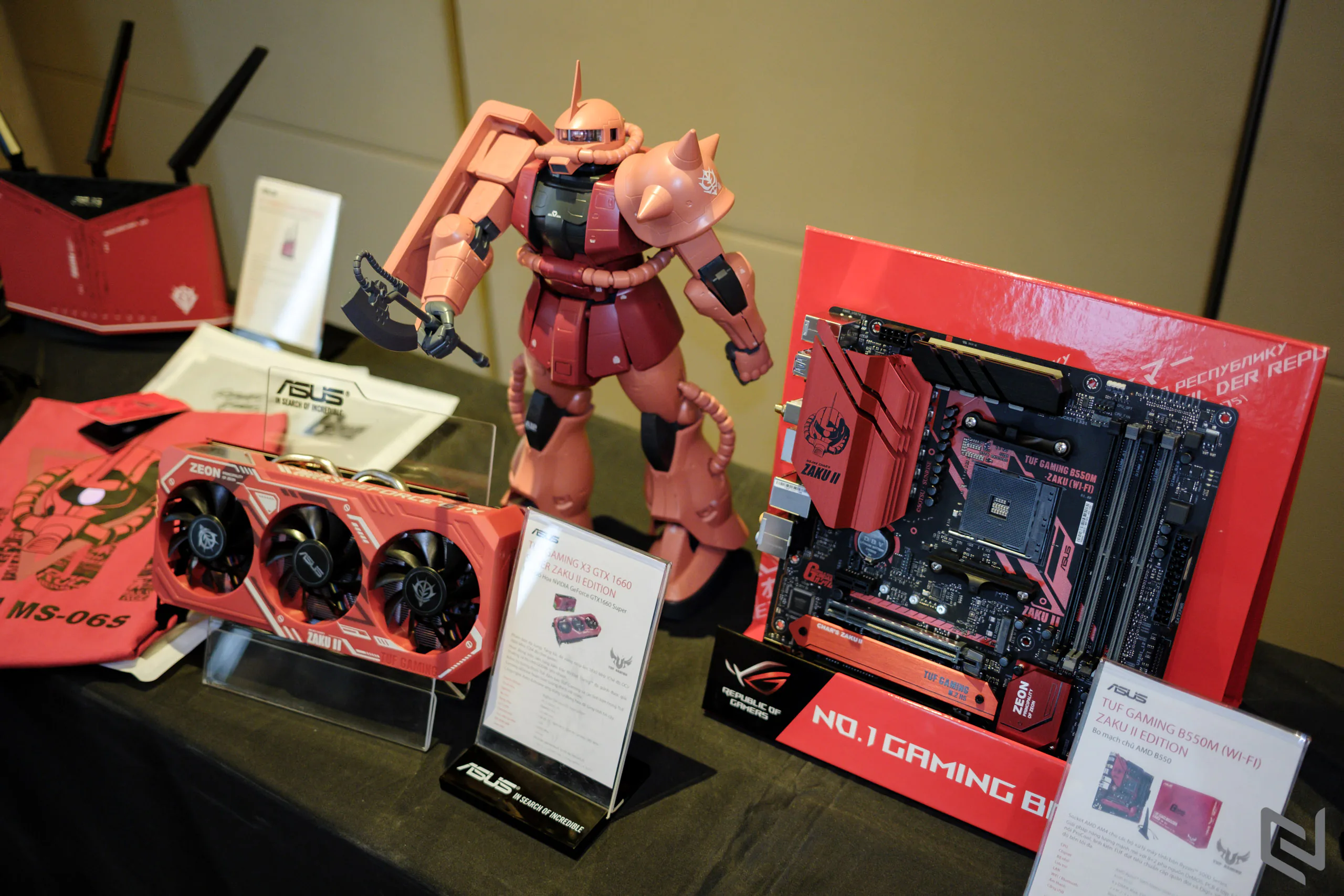 ASUS giới thiệu loạt mainboard Z590 và hệ sinh thái ASUS x Gundam tại Việt Nam