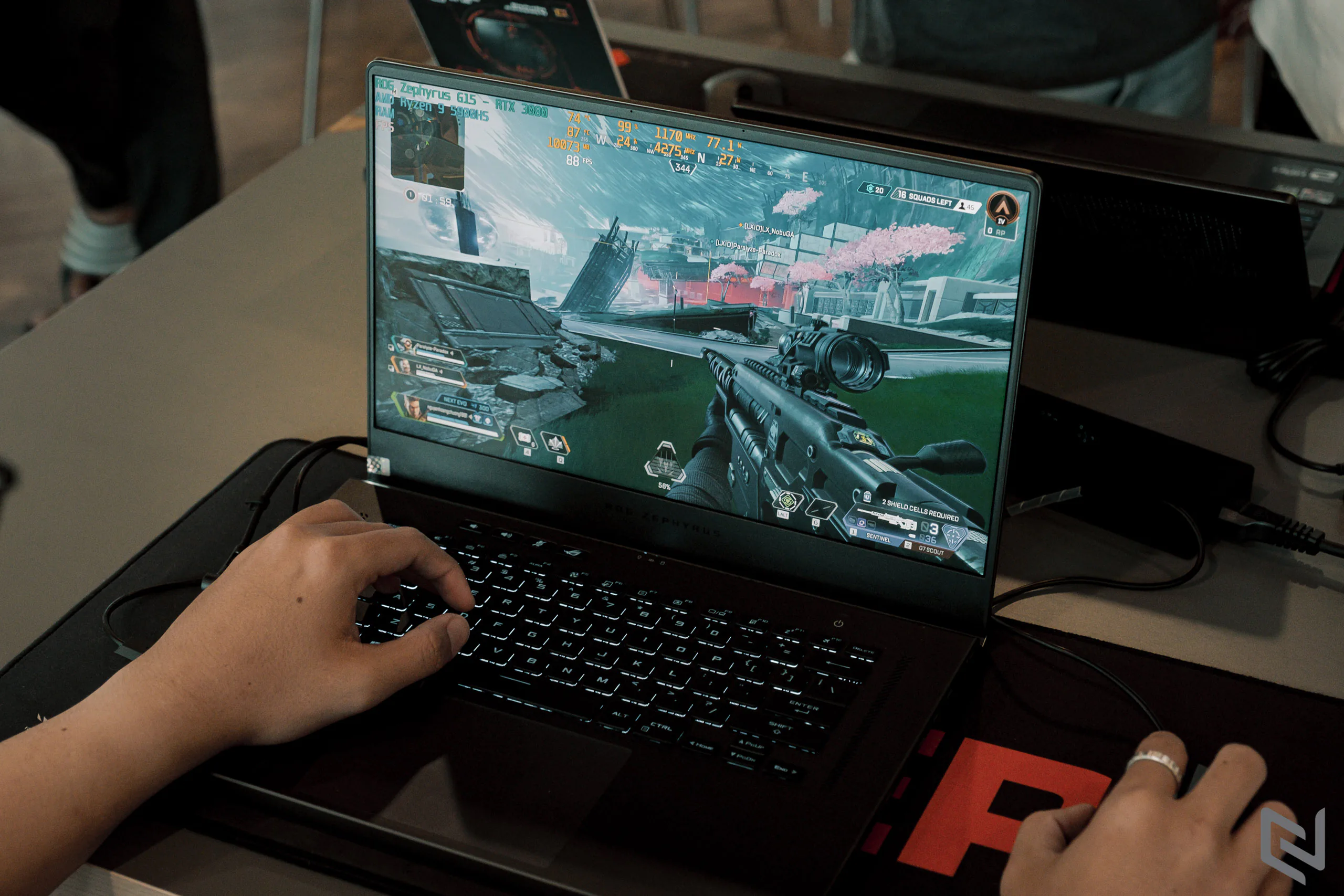 ASUS ra mắt laptop chơi game ROG Zephyrus G14 và G15 mới cực thơm, cực mạnh