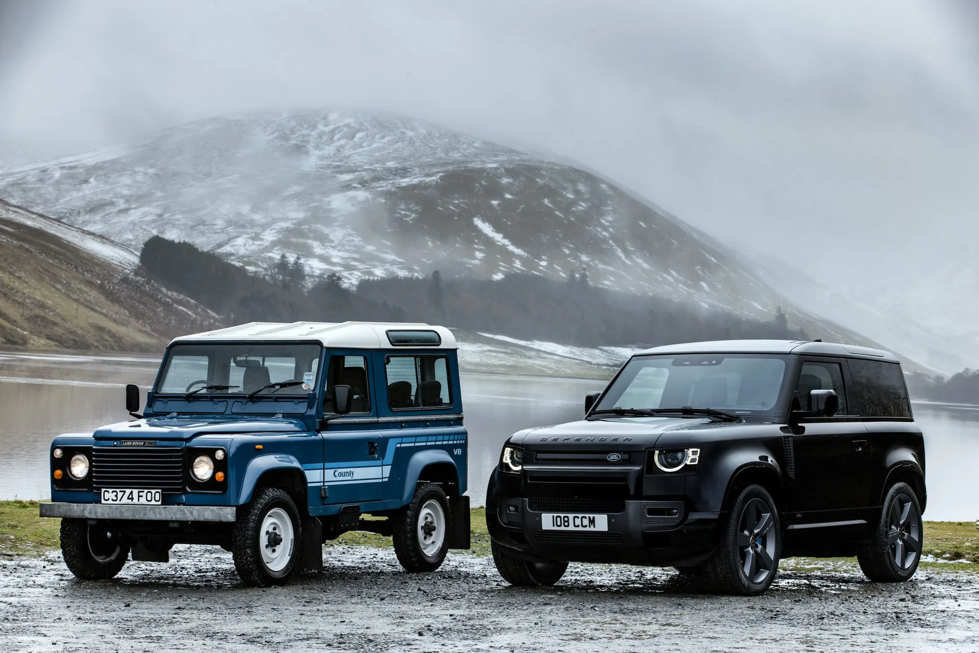 Land Rover Defender V8 2022 trình làng, trang bị động cơ siêu nạp 5.0L, công suất tối đa 518 mã lực