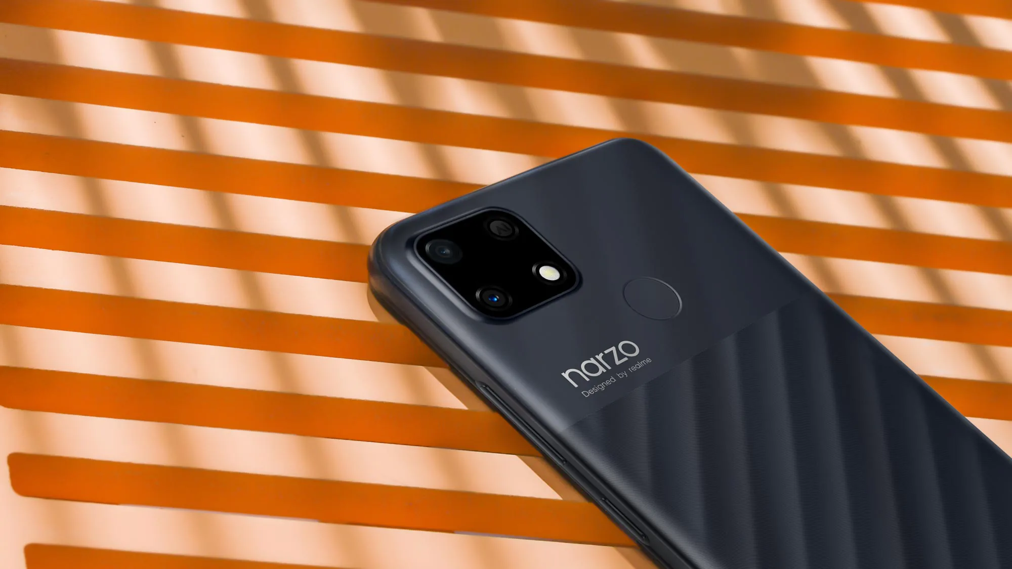 Realme Narzo 30A bán độc quyền trên Shopee giá 3.99 triệu đồng, giảm 700 nghìn đồng trong 3 ngày mở bán