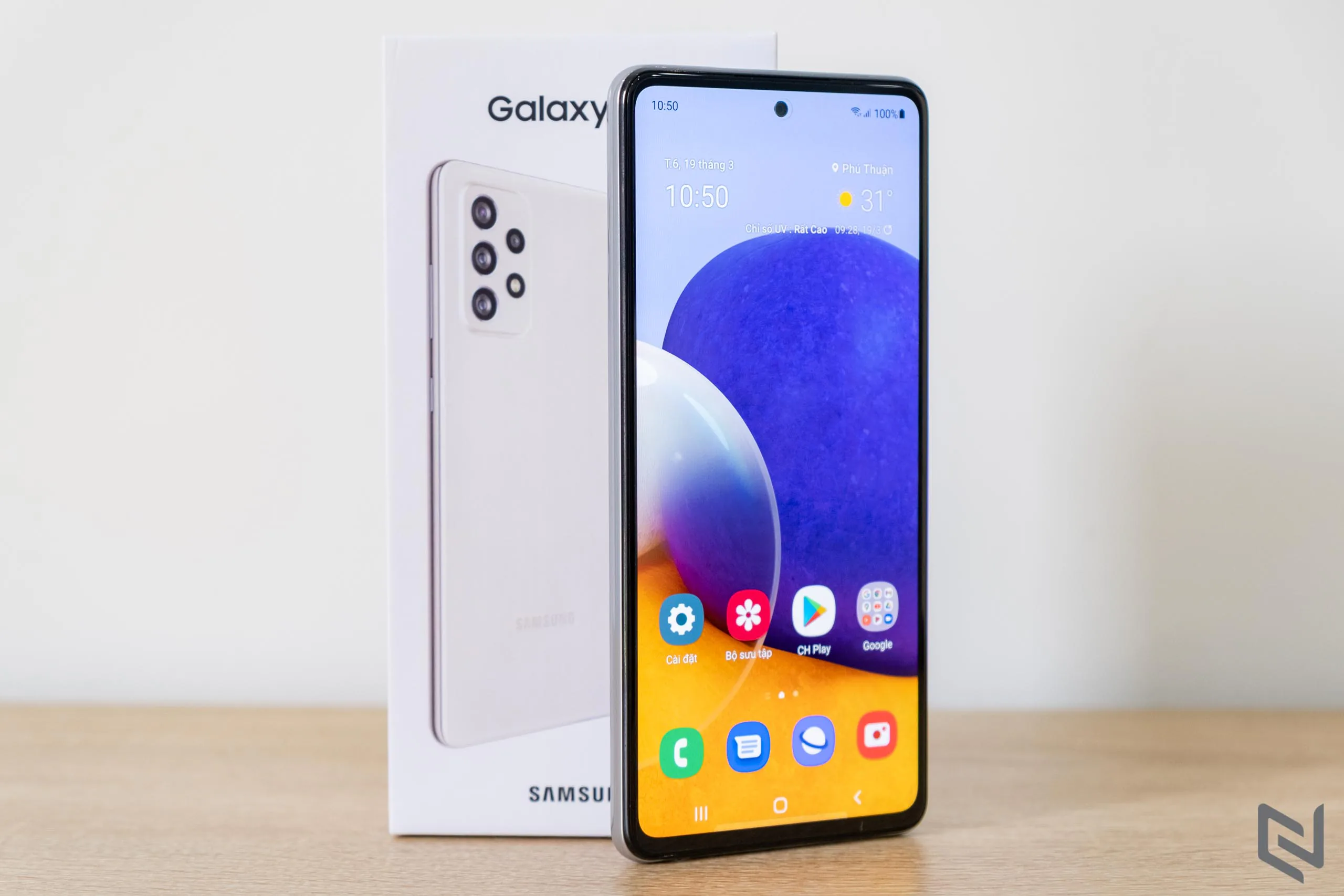Mở hộp Samsung Galaxy A72: Rất đẹp, 4 camera với đa dạng chế độ chụp