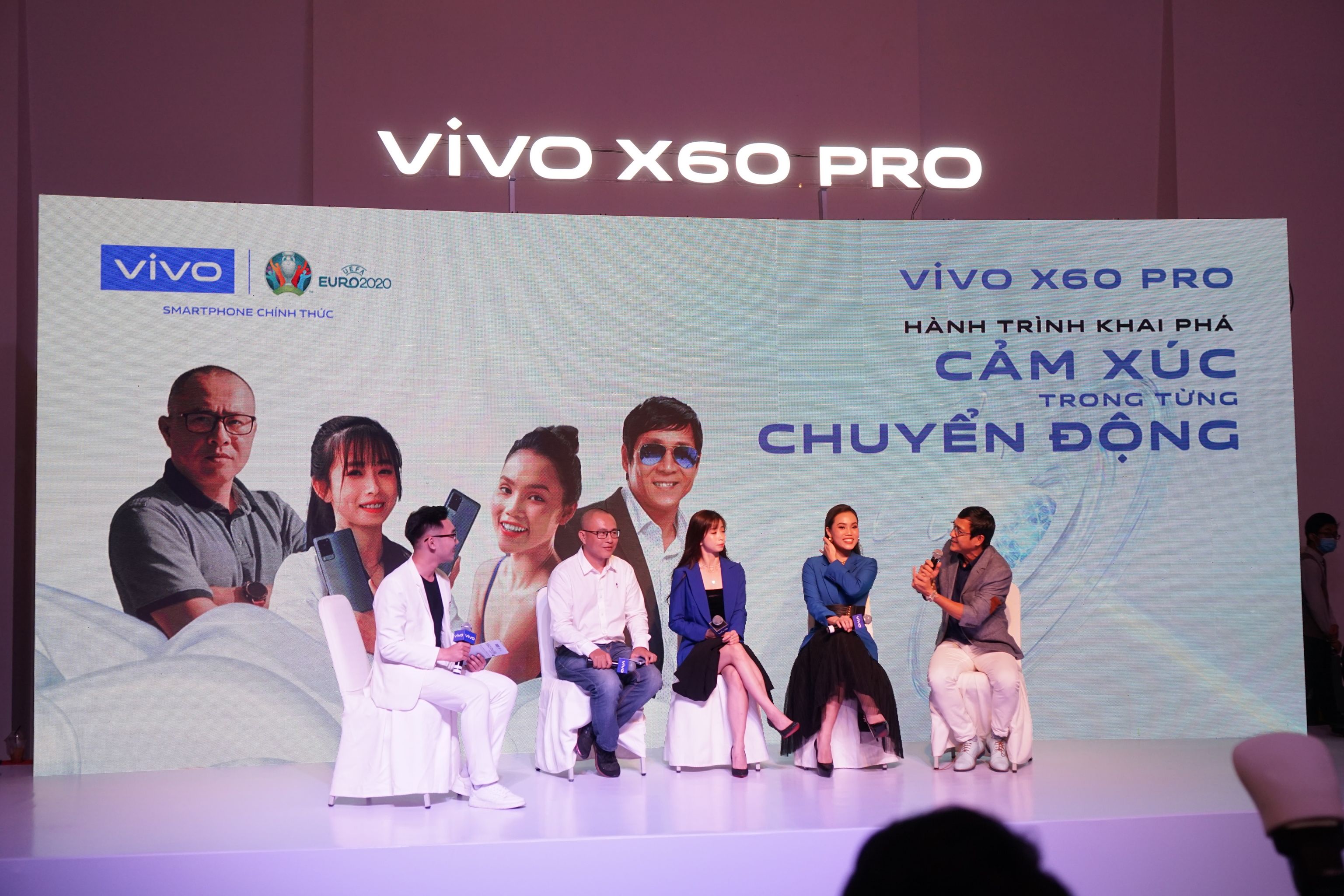 vivo X60 Pro ra mắt tại Việt Nam: kết nối 5G, camera hợp tác ZEISS, giá 19.990.000 VND