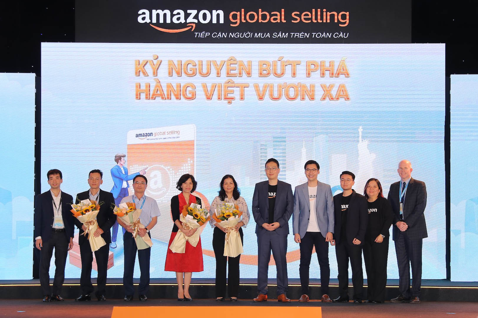 Amazon công bố mở rộng hợp tác với cục thương mại điện tử và kinh tế số (IDEA), đồng thời chính thức khởi xướng chương trình “Kỷ nguyên bứt phá, hàng Việt vươn xa”