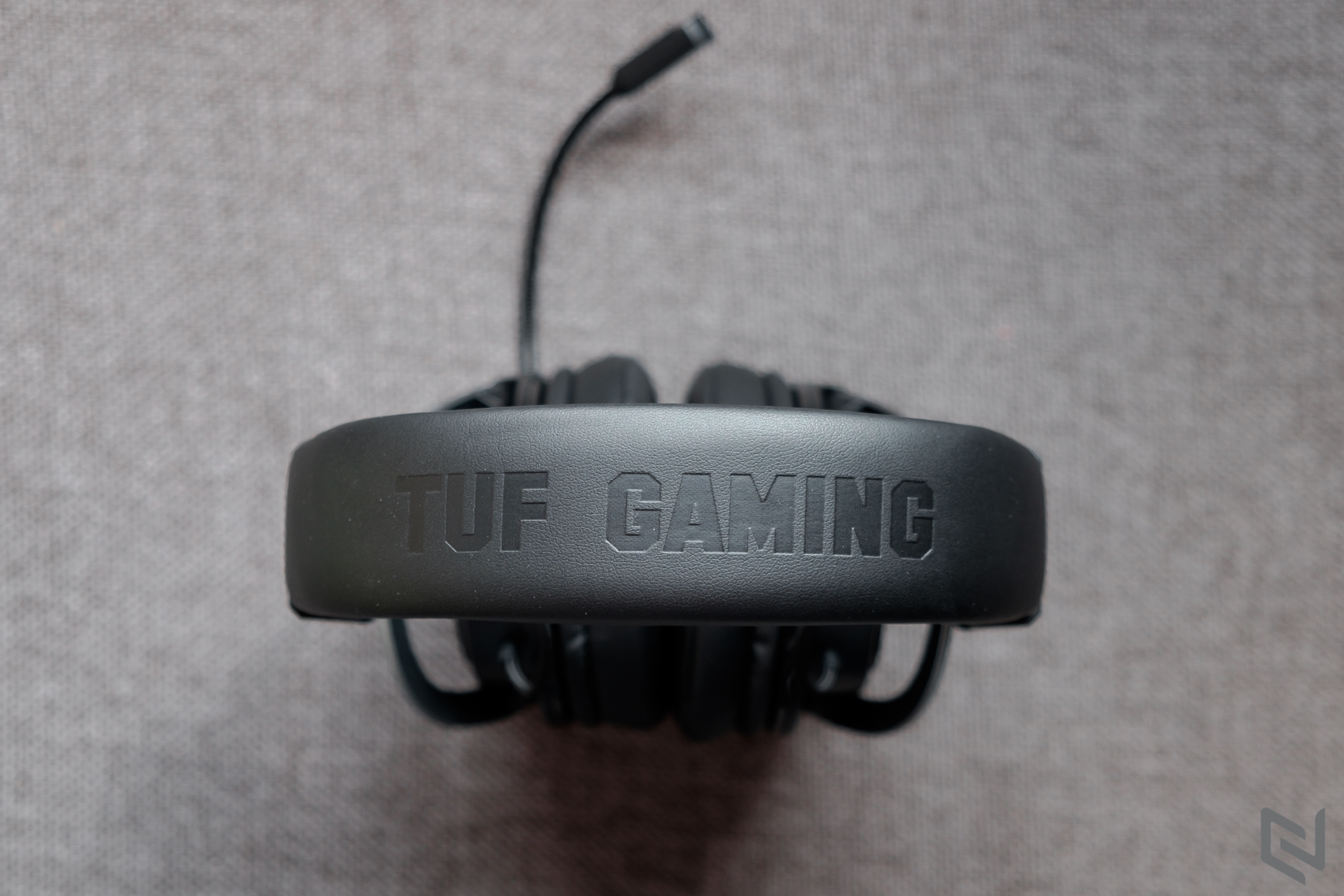 Trên tay tai nghe chơi game không dây ASUS TUF H3 Wireless: Bản nâng cấp không dây hoàn thiện