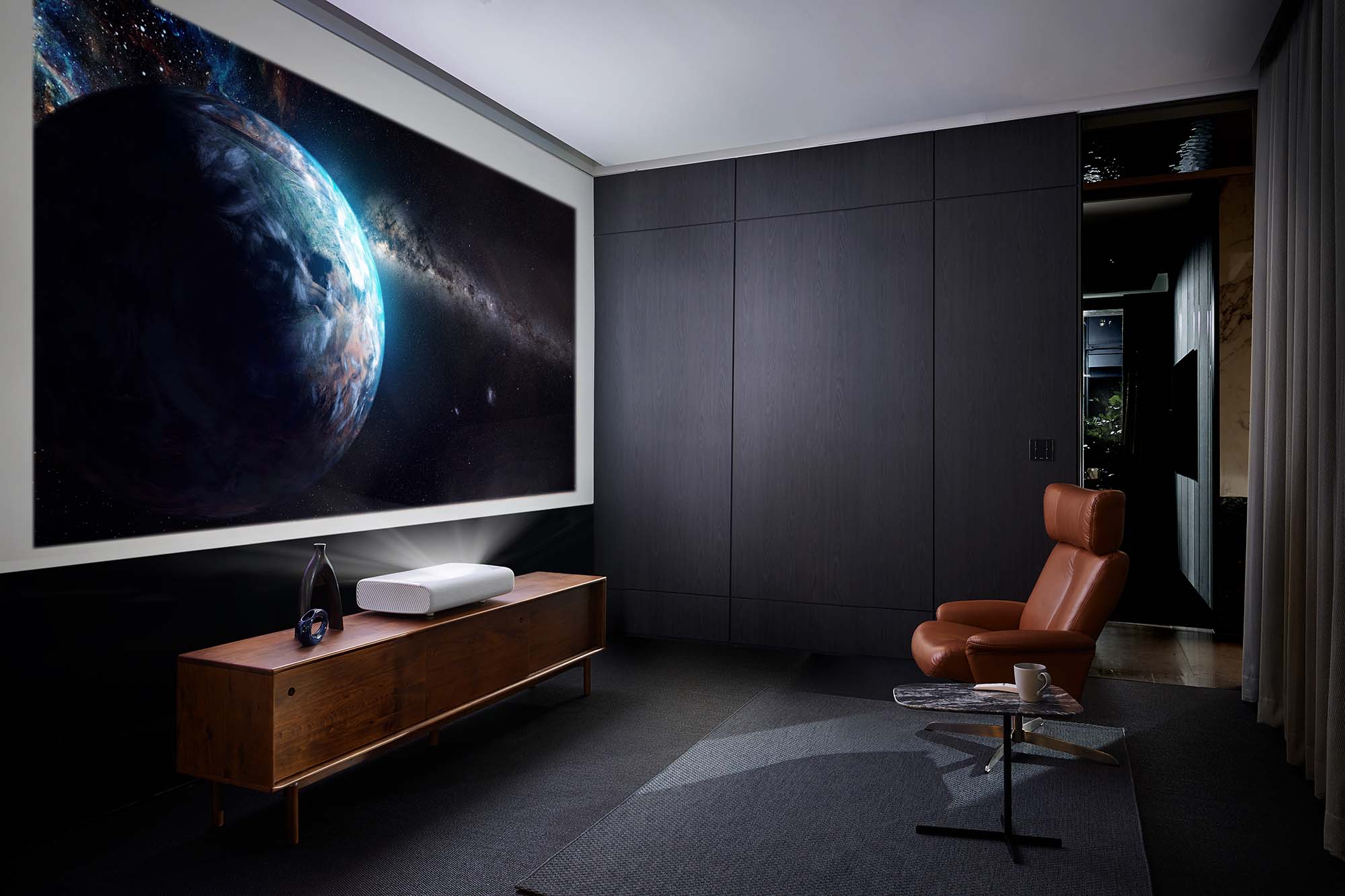 Samsung chính thức ra mắt The Frame 2021 và The Premiere: Đưa trải nghiệm TV Phong cách sống lên tầm cao mới