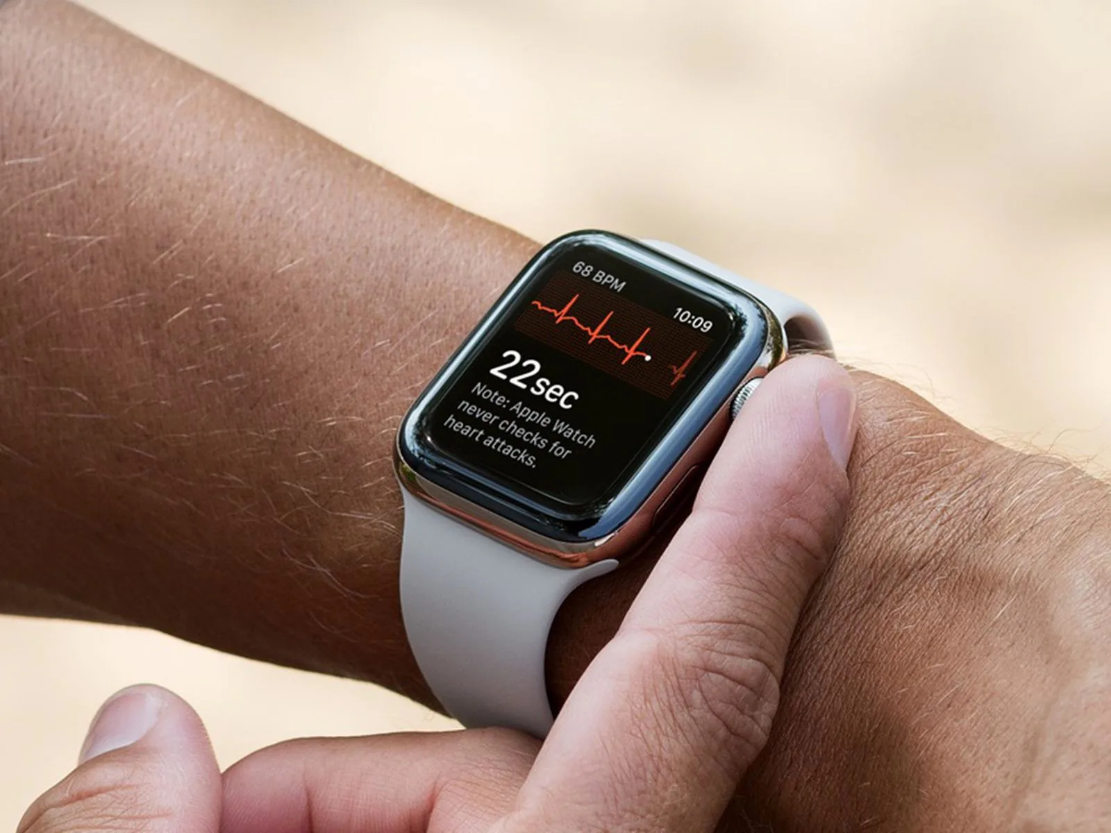 Tính năng ECG trên Apple Watch sẽ dùng được tại Việt Nam vào tuần sau