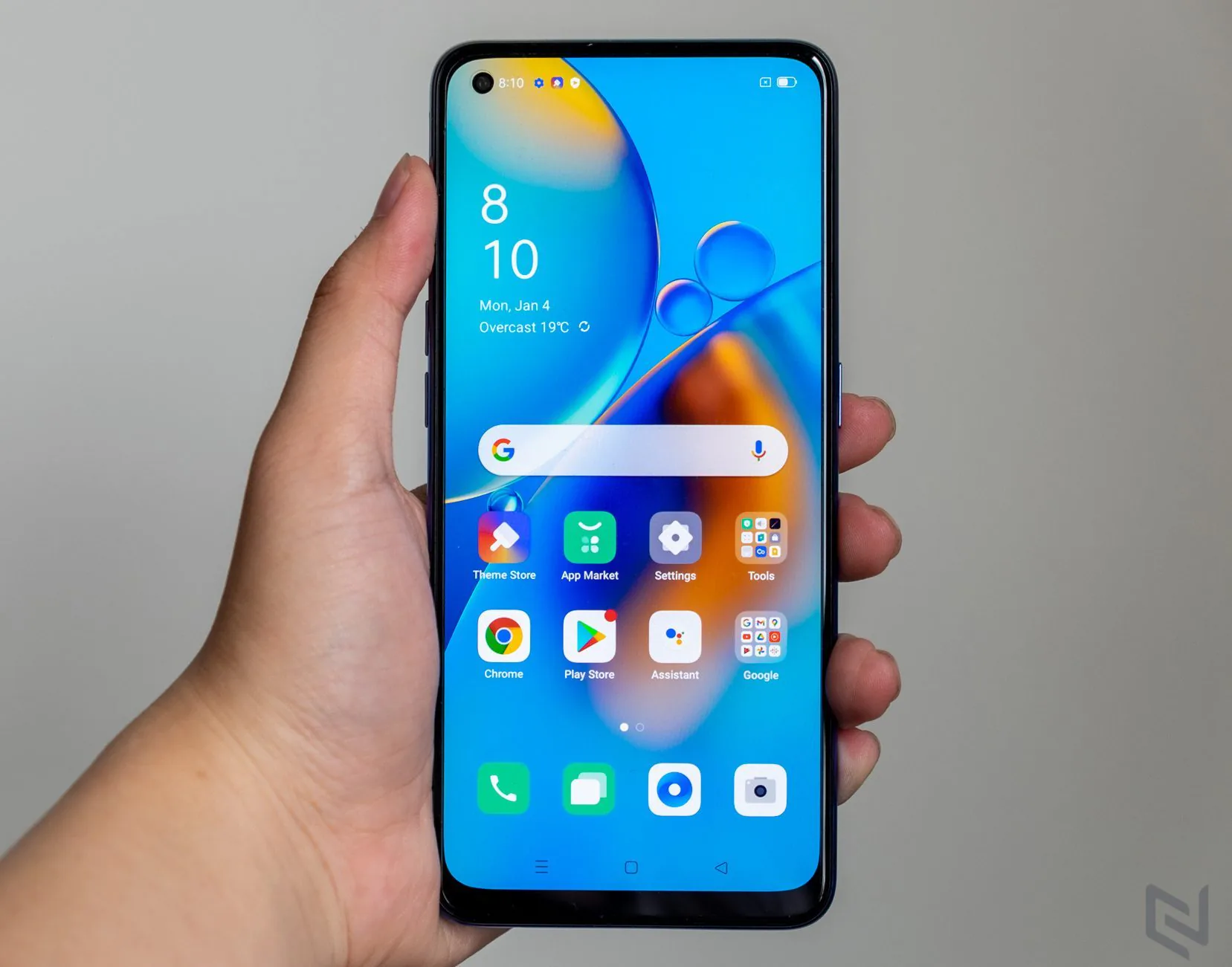 Mở hộp OPPO A74: Tân binh dòng A series với màn hình đẹp, pin trâu và sạc siêu nhanh