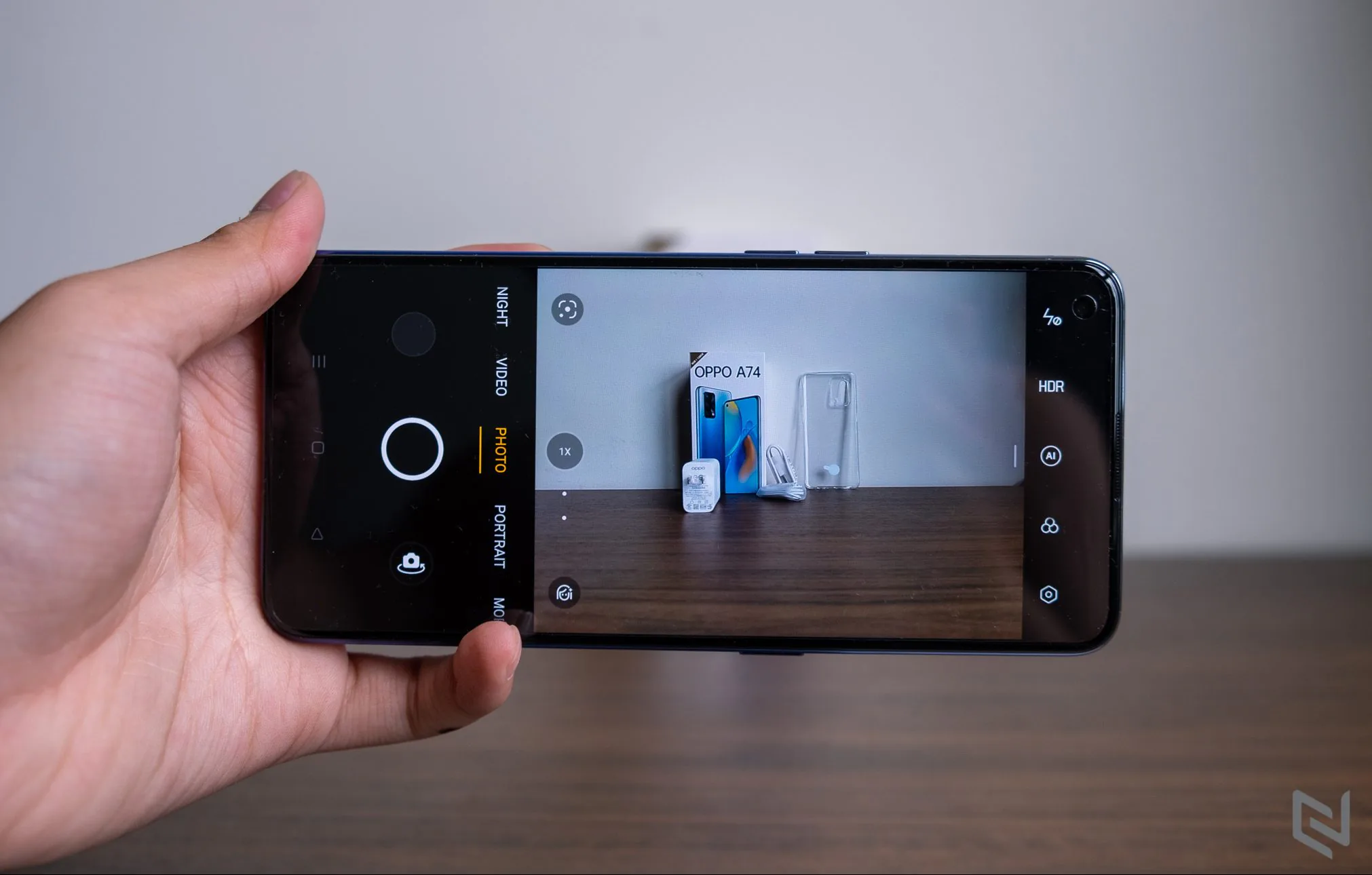Mở hộp OPPO A74: Tân binh dòng A series với màn hình đẹp, pin trâu và sạc siêu nhanh
