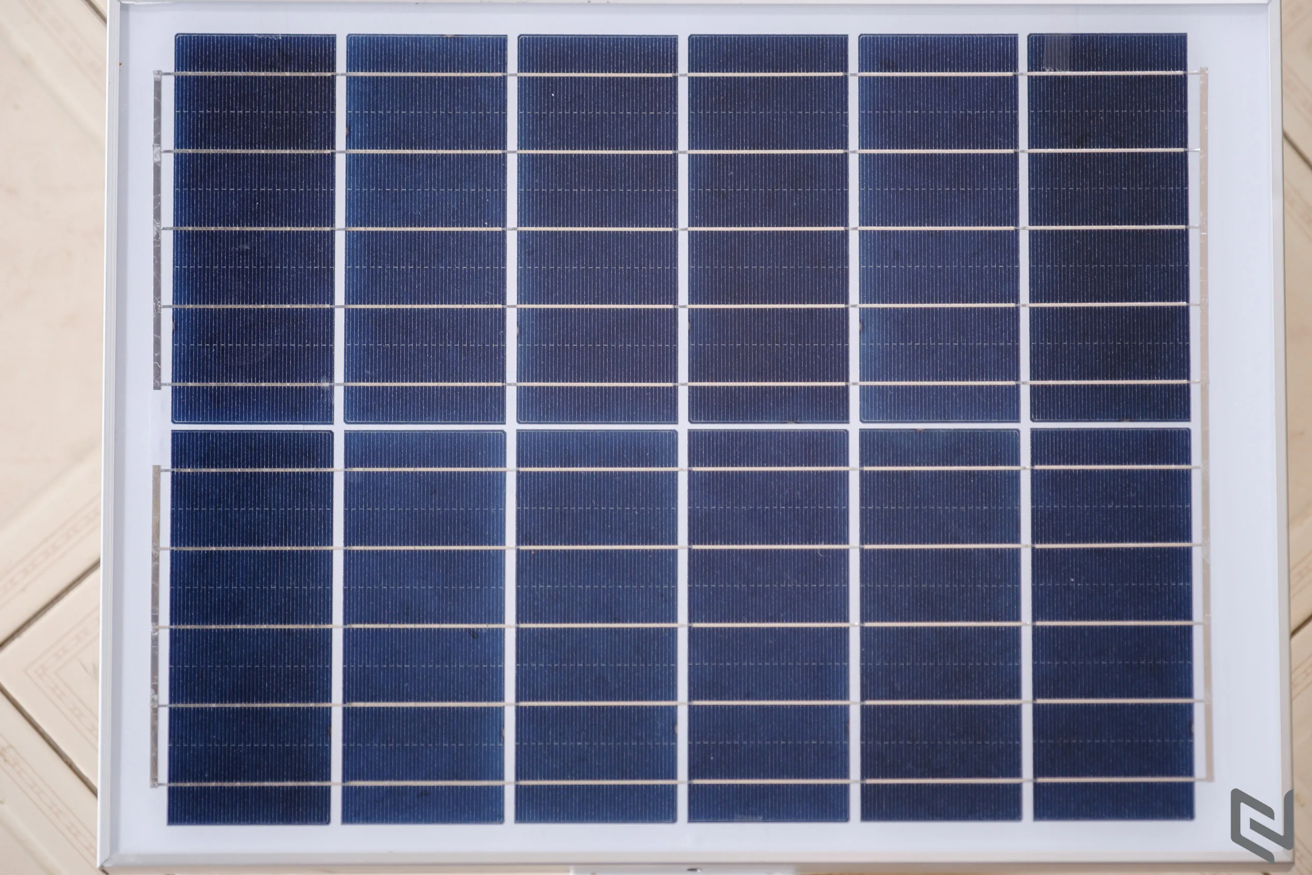 Trên tay đèn LED năng lượng mặt trời Tiến Phát Electric: Không tốn điện, thân thiện môi trường