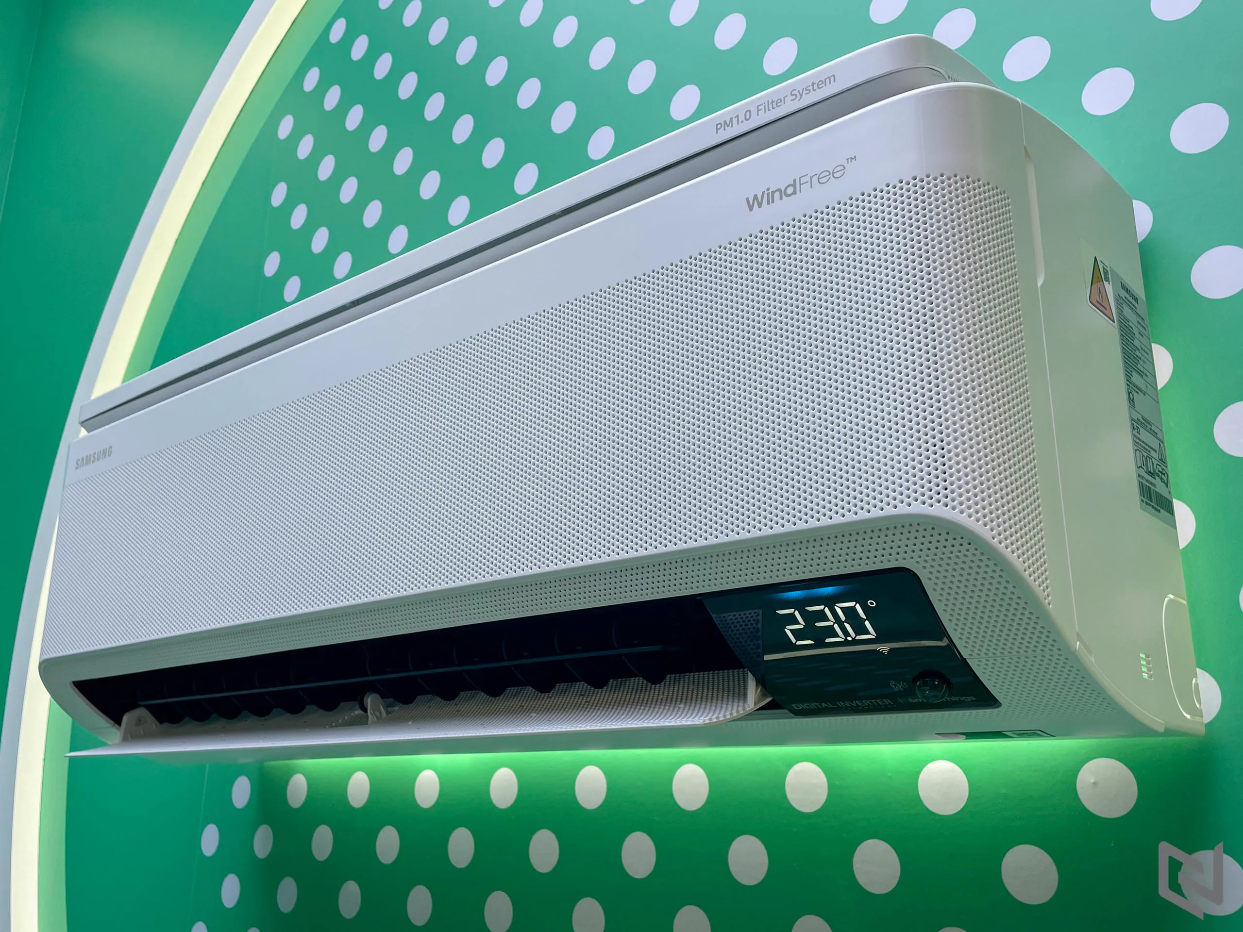 Trải nghiệm Máy điều hoà Samsung WindFree: Làm lạnh cực nhanh, không gió buốt, kháng khuẩn và rất tiết kiệm điện