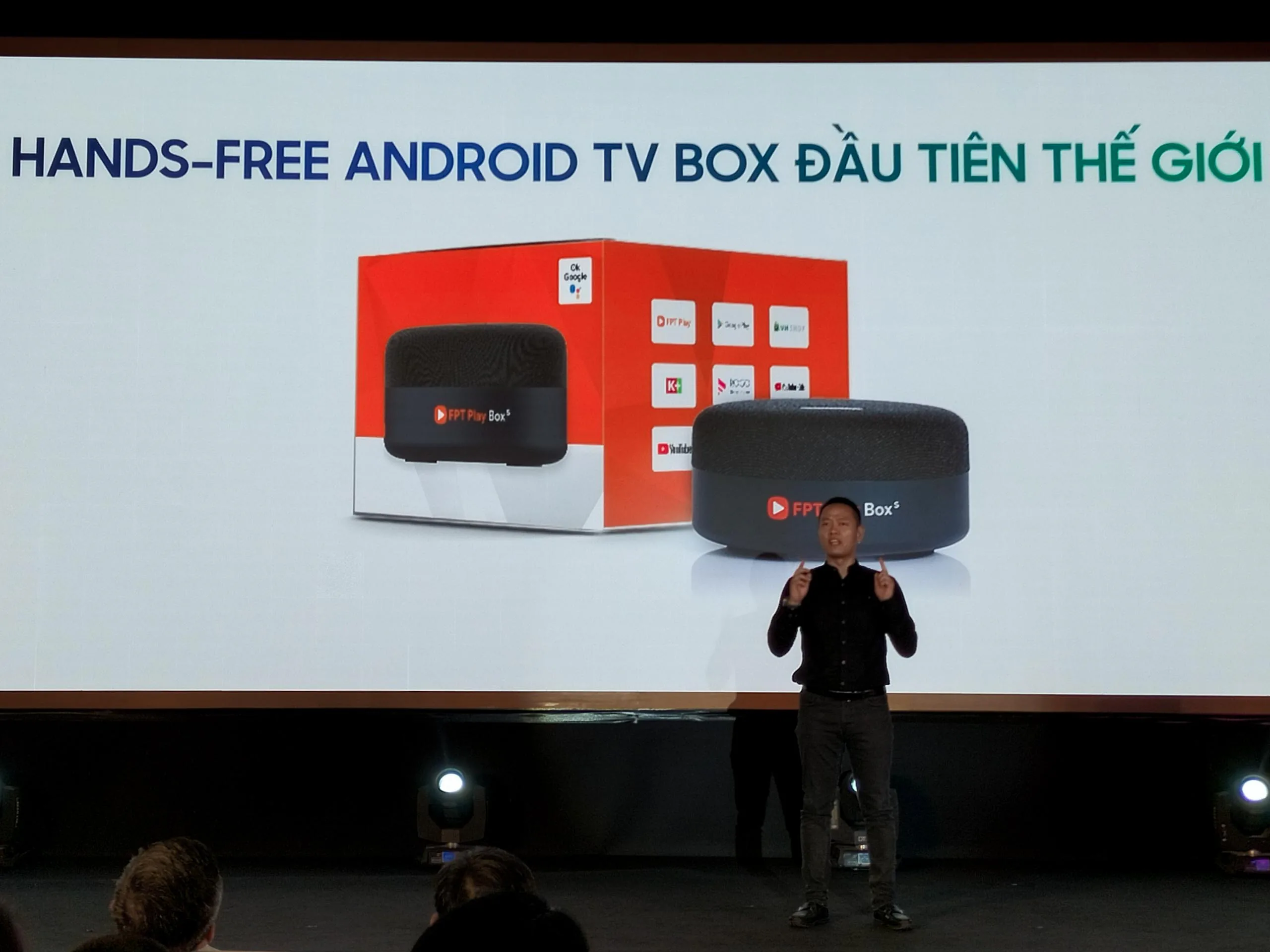 FPT Telecom ra mắt FPT Play Box S: Sản phẩm đầu tiên thế giới tích hợp tv box và loa thông minh