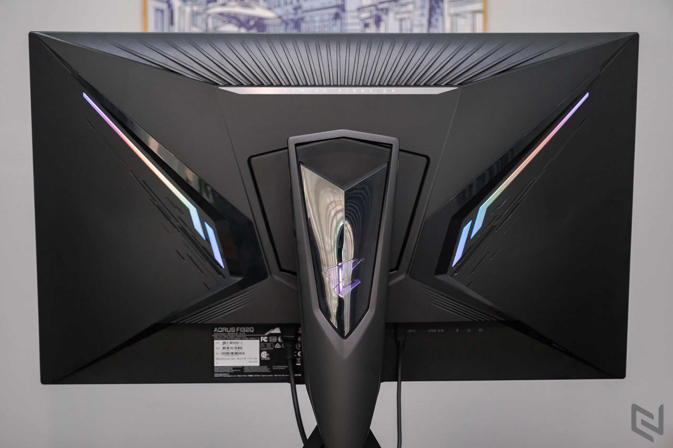 Trên tay màn hình chơi game AORUS FI32Q: Màn hình chơi game, giải trí tối thượng là đây
