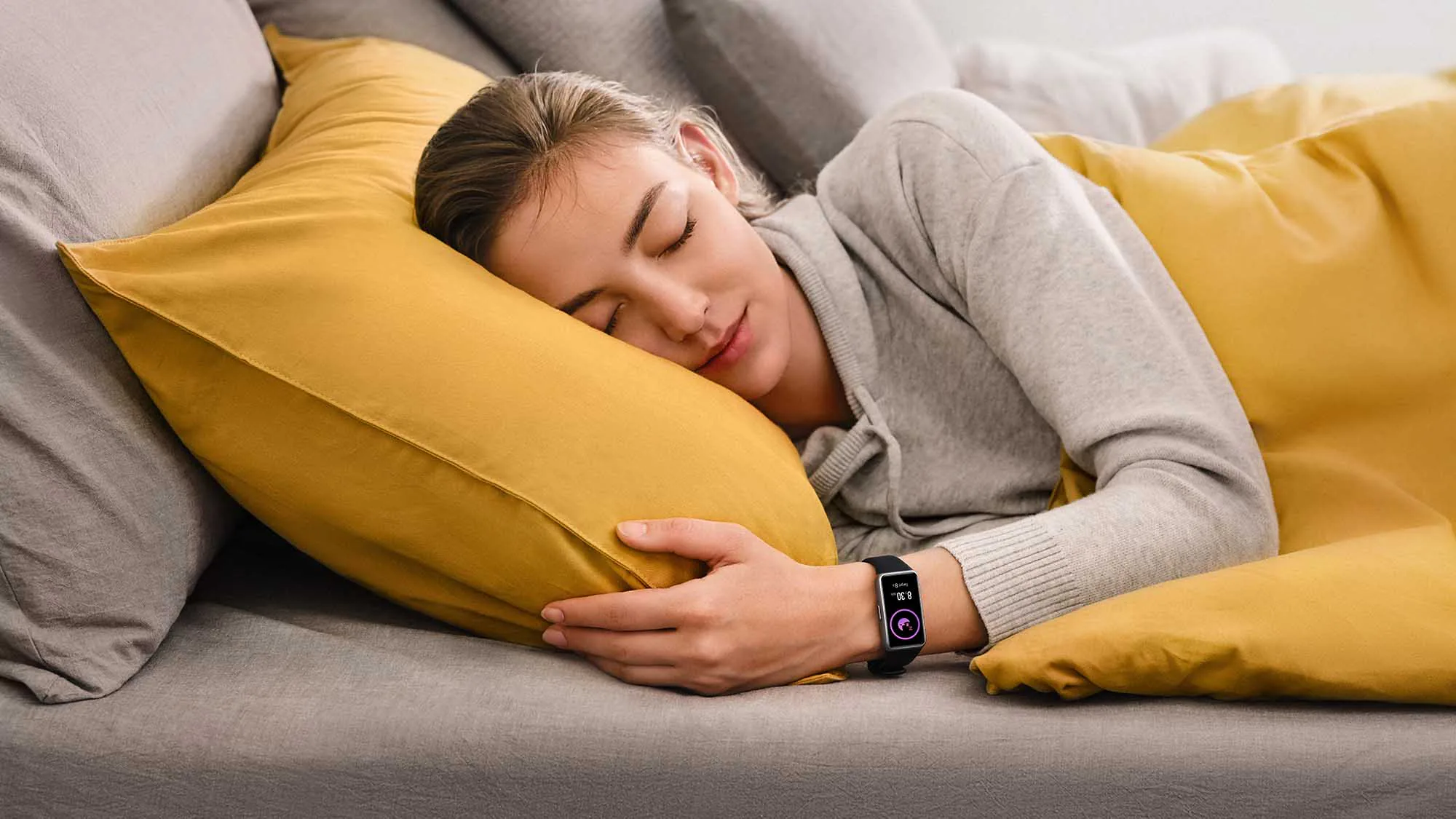 Vòng đeo tay thông minh HUAWEI Band 6 chính thức ra mắt tại Việt Nam: Theo dõi SpO2 cả ngày, màn hình AMOLED Fullview 1.47 inch, pin liên tục 2 tuần