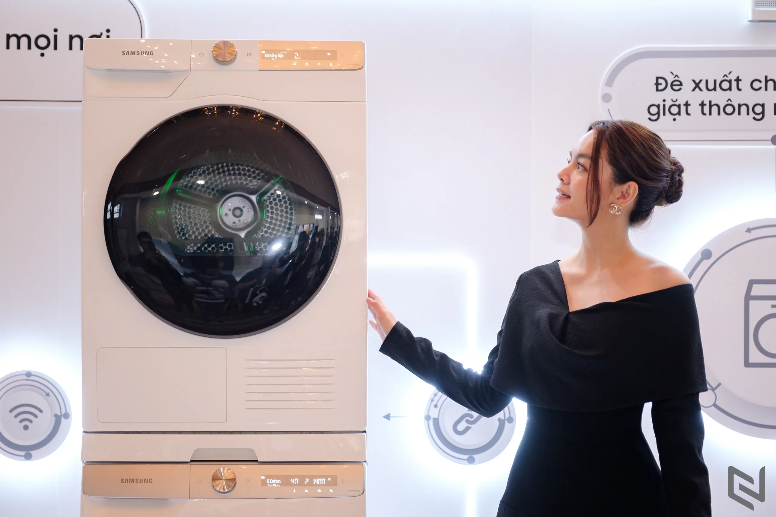 Samsung chính thức ra mắt máy giặt Samsung AI mới, mở ra một kỷ nguyên máy giặt thông minh mới cho gia đình Việt