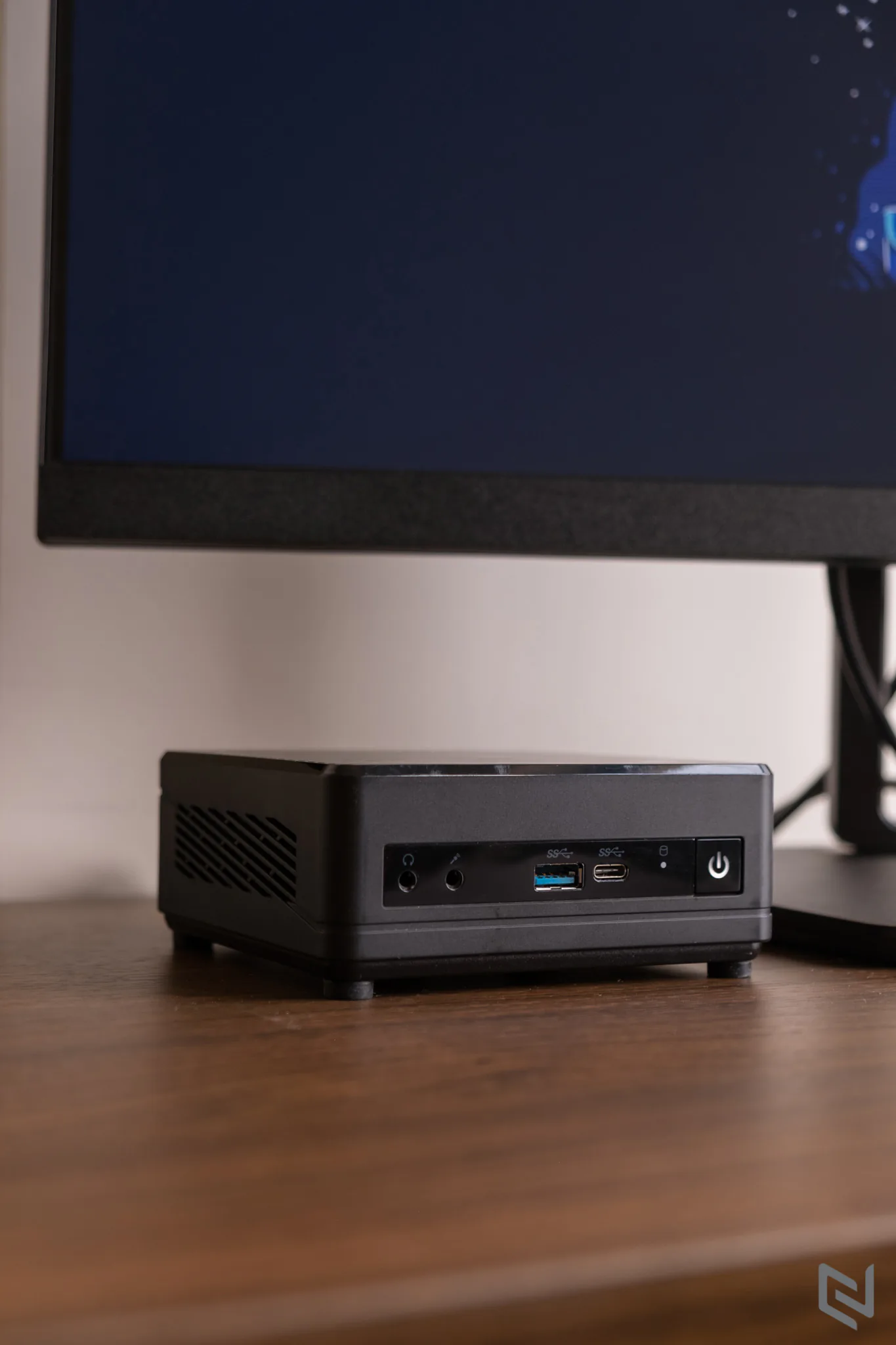 Trải nghiệm bộ đôi hoàn hảo mini PC Cubi 5 10M và màn hình PRO MP271P từ MSI