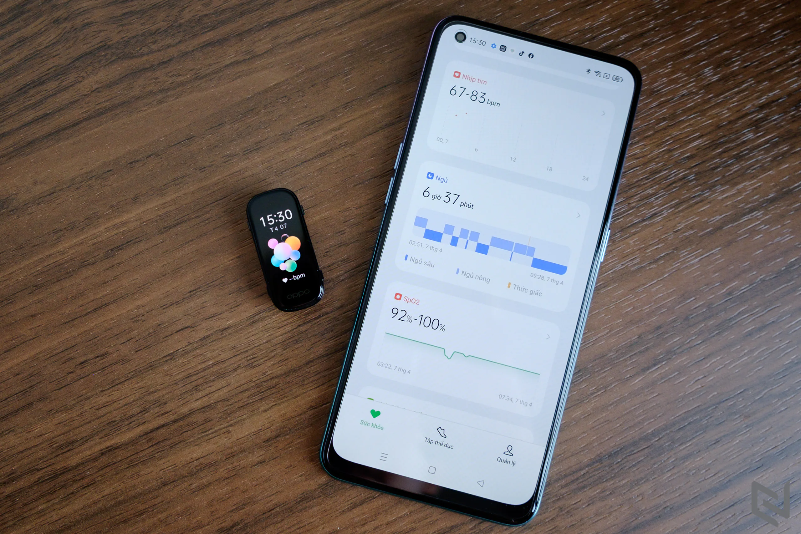 Mở hộp và trải nghiệm OPPO Band: Đồng hồ theo dõi sức khỏe thông minh với cảm biến SpO2