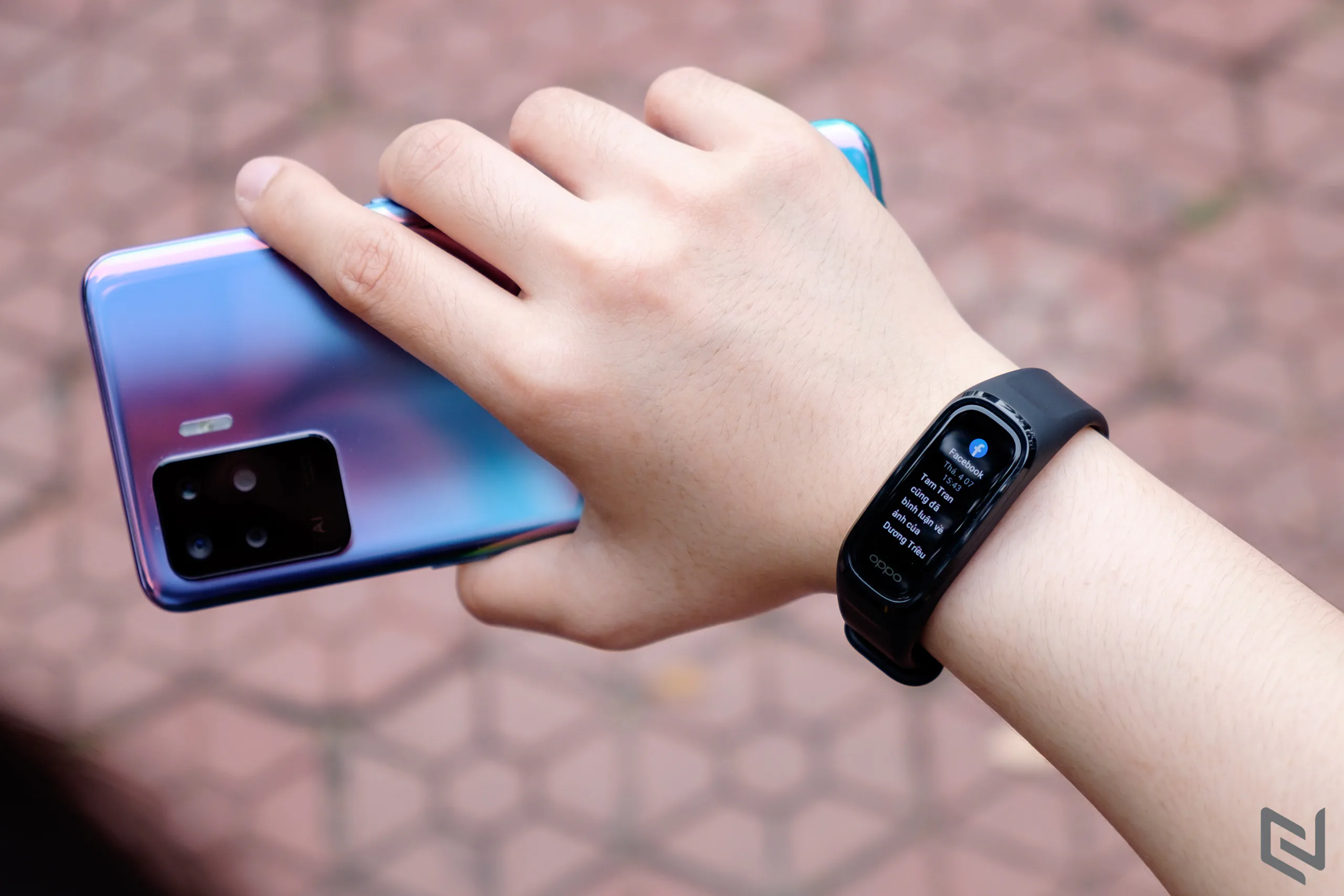 Mở hộp và trải nghiệm OPPO Band: Đồng hồ theo dõi sức khỏe thông minh với cảm biến SpO2