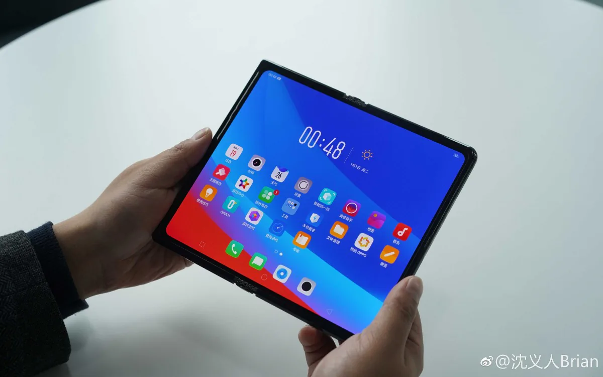 Leaker cho biết OPPO sẽ ra mắt hai điện thoại gập vào trong