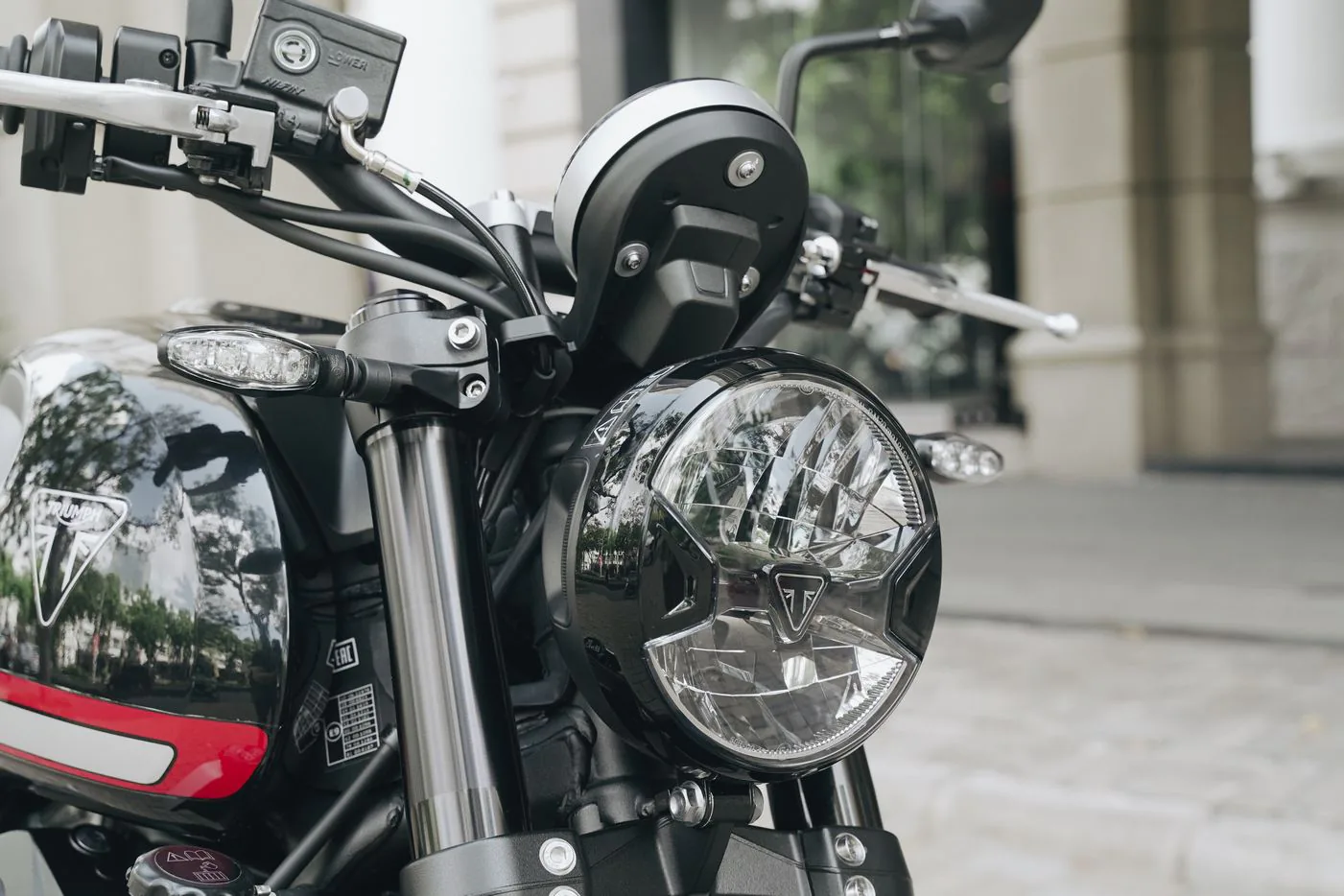 Triumph Trident 660 có giá bán chính hãng 270 triệu tại Việt Nam