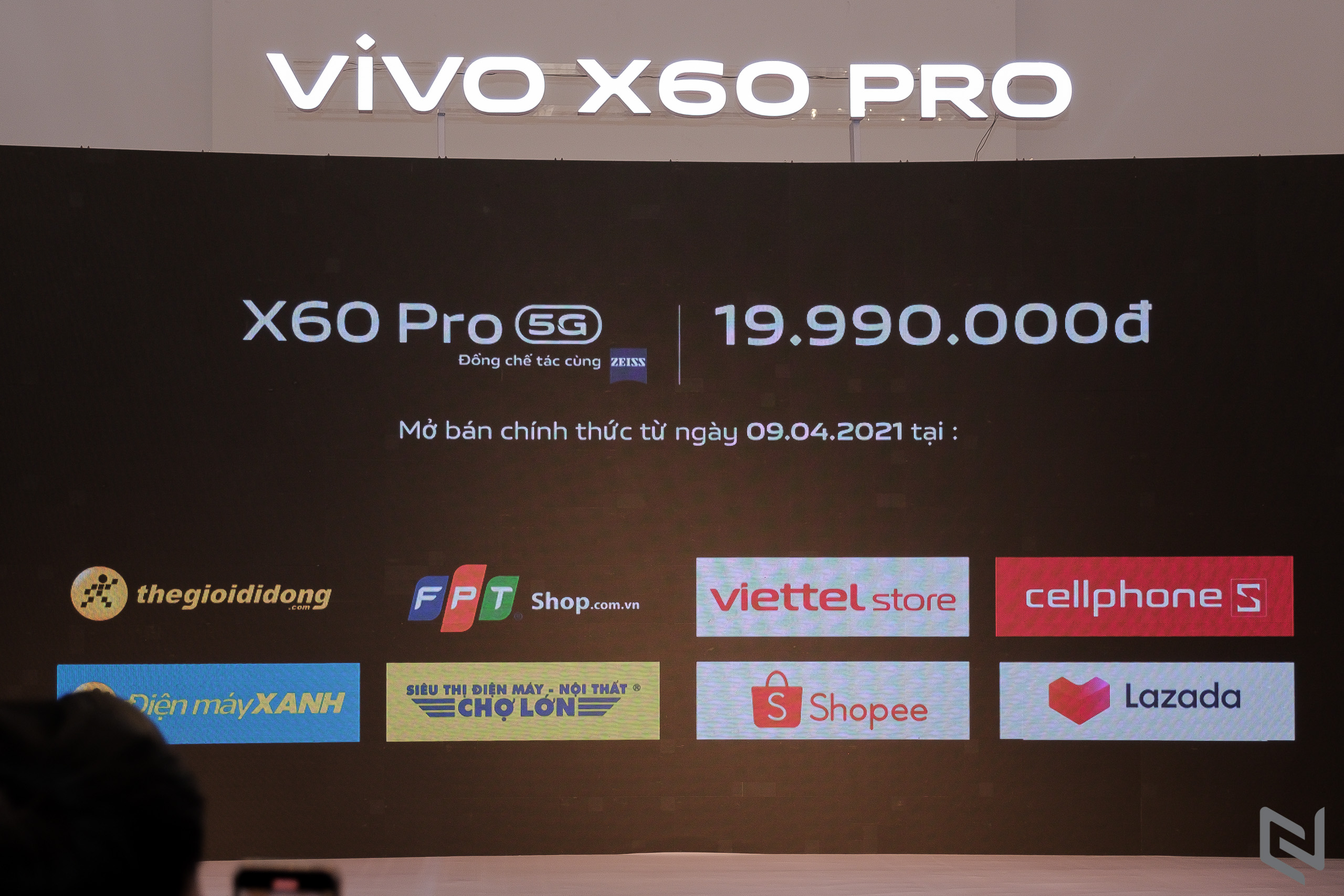 vivo X60 Pro ra mắt tại Việt Nam: kết nối 5G, camera hợp tác ZEISS, giá 19.990.000 VND