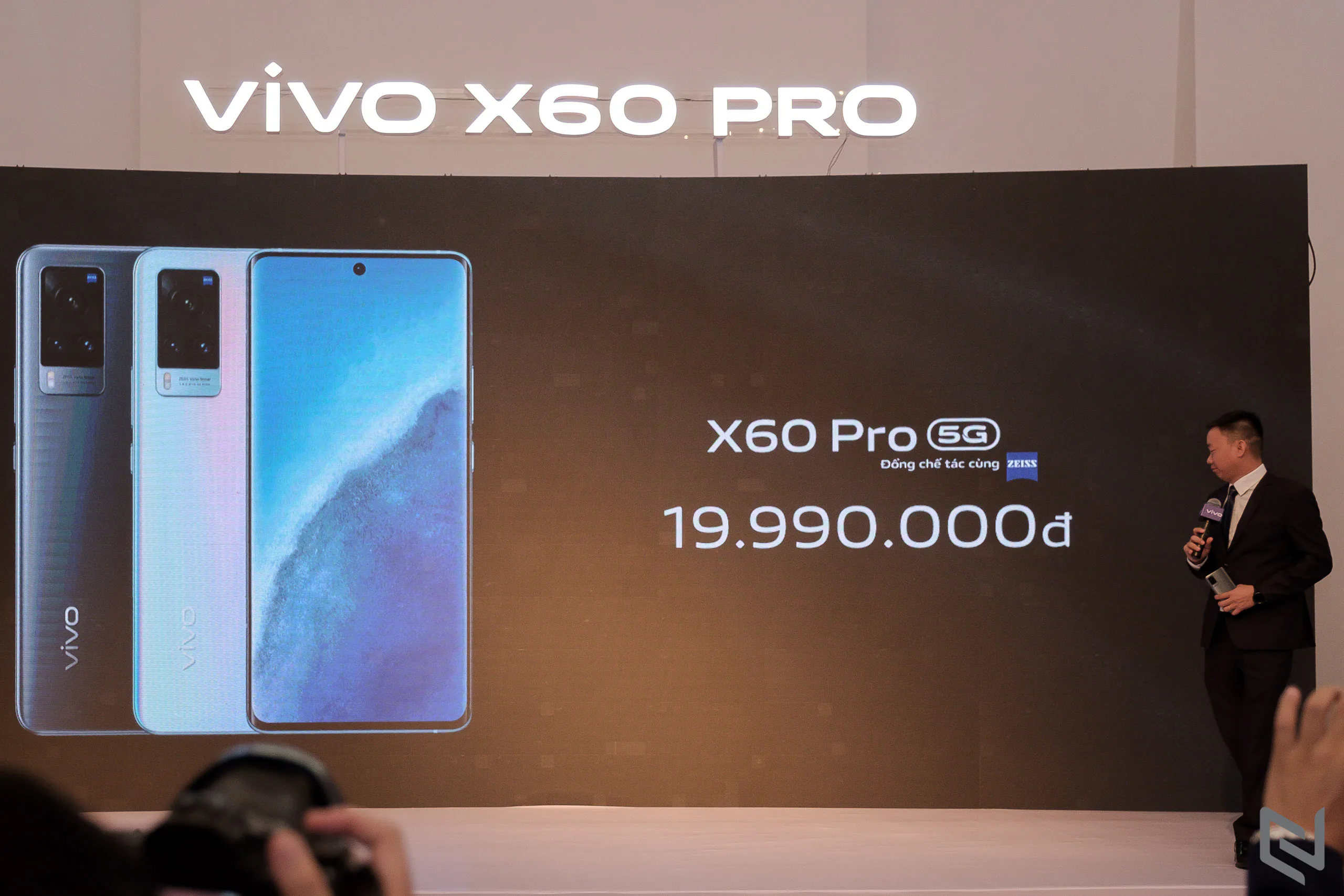 vivo X60 Pro ra mắt tại Việt Nam: kết nối 5G, camera hợp tác ZEISS, giá 19.990.000 VND