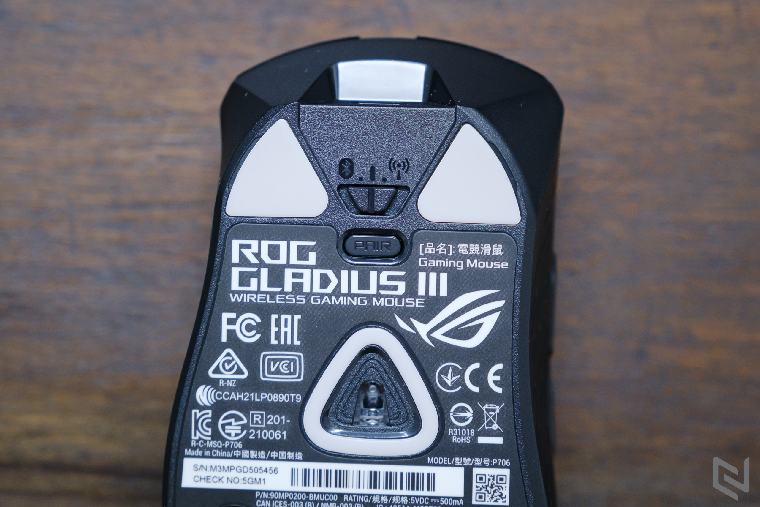 Trên tay chuột gaming ASUS ROG Gladius III Wireless: Diện mạo mới, nhẹ hơn, pin lâu hơn