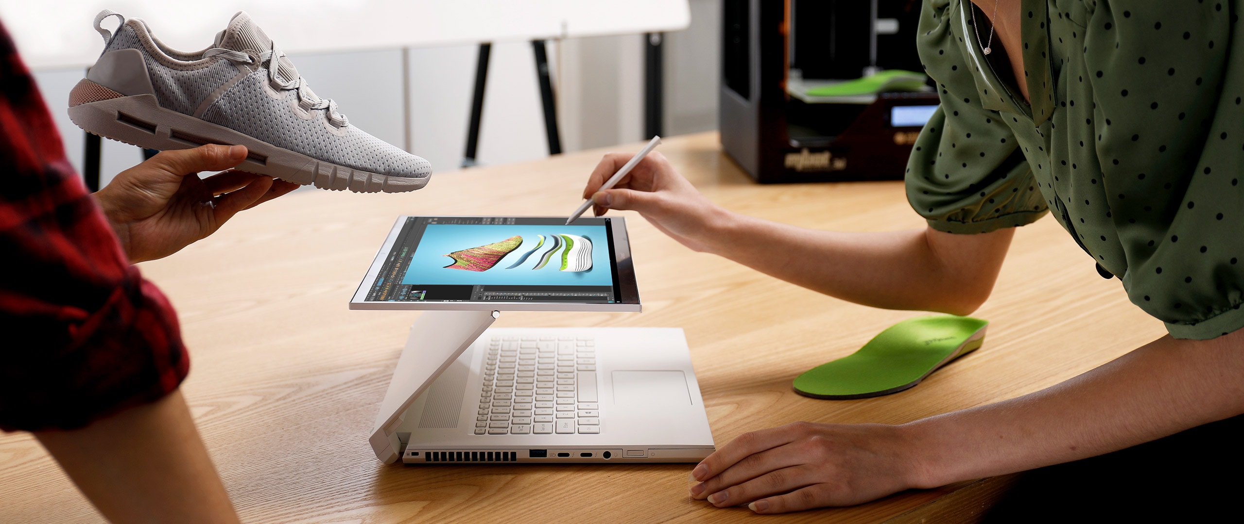 Acer nâng cấp laptop ConceptD: Intel Core H thế hệ 11, card đồ họa chuyên nghiệp NVIDIA RTX và màn hình 16 inch