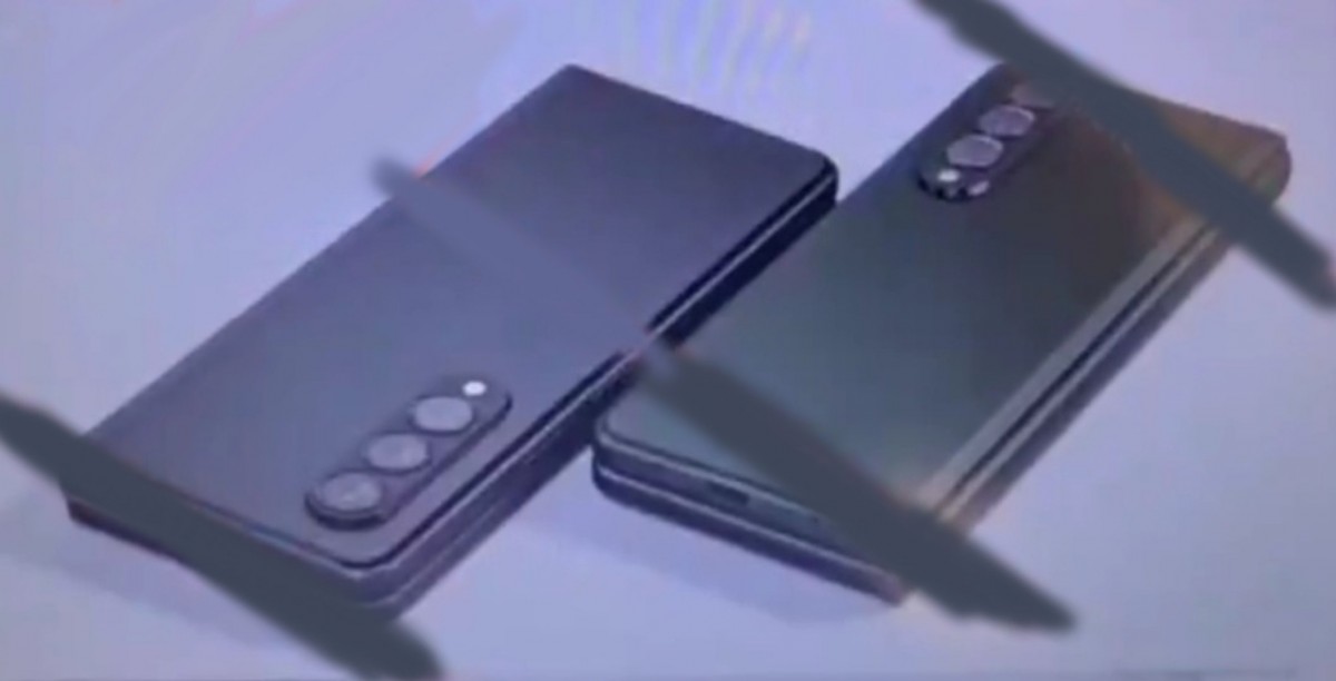 Lộ diện ảnh quảng cáo của bộ đôi Galaxy Z Fold 3 và Z Flip 3